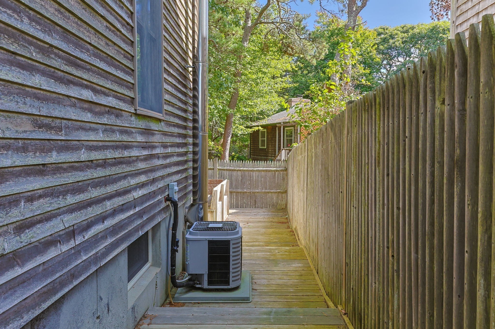 10 Seashore Park Dr # M Property Photo 27