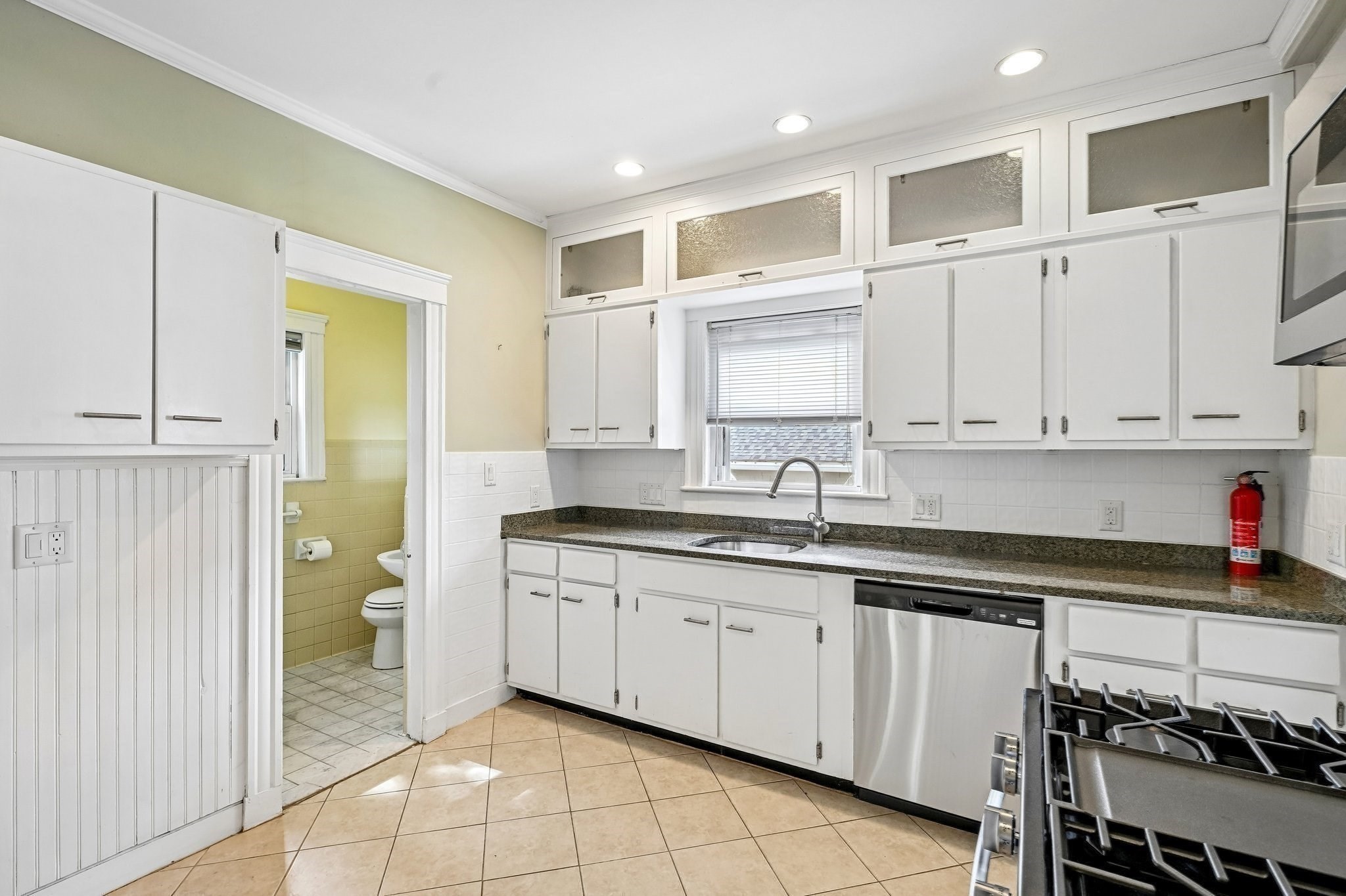 29 Grafton St # 2 Property Photo 13
