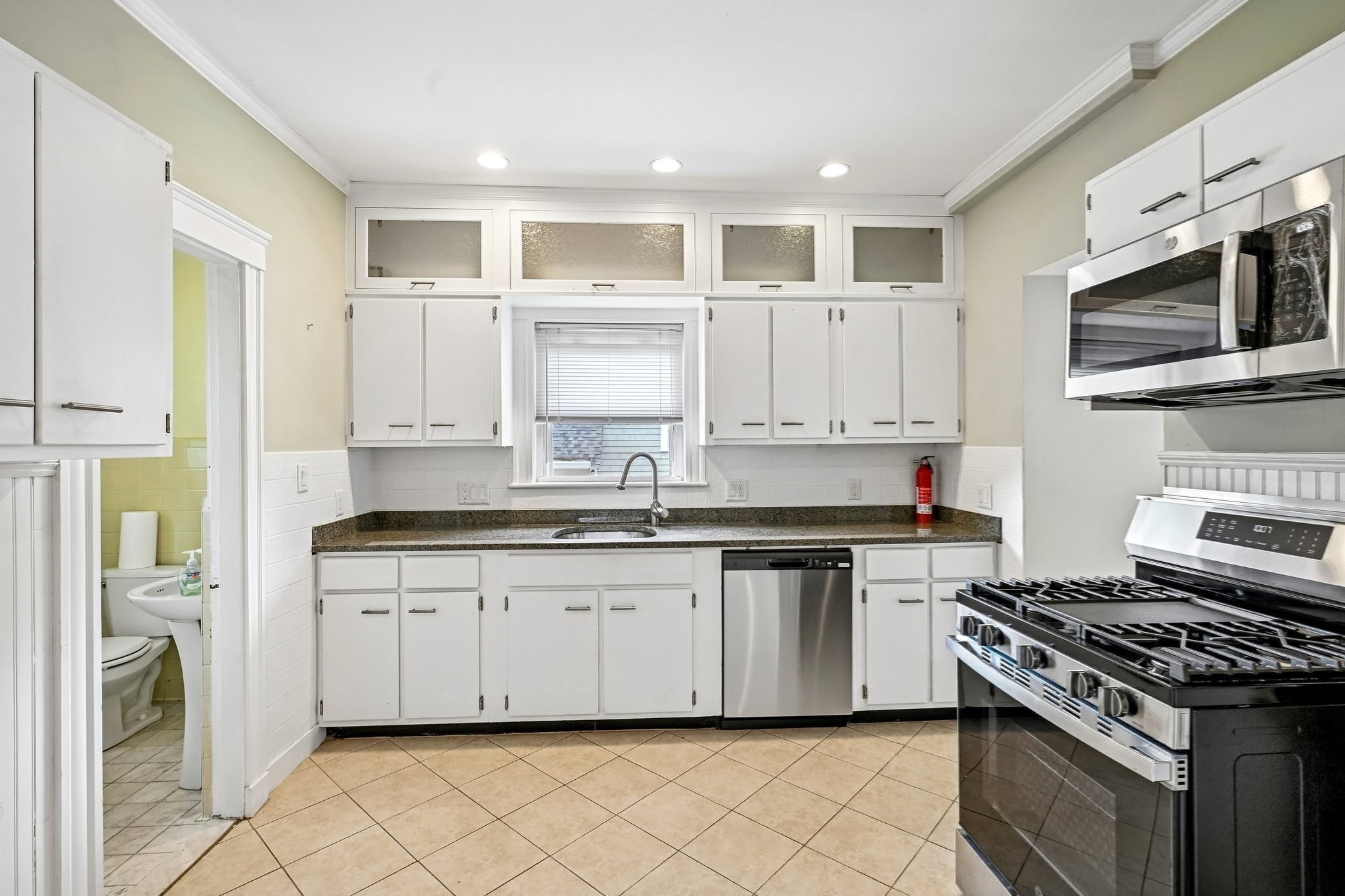 29 Grafton St # 2 Property Photo 15