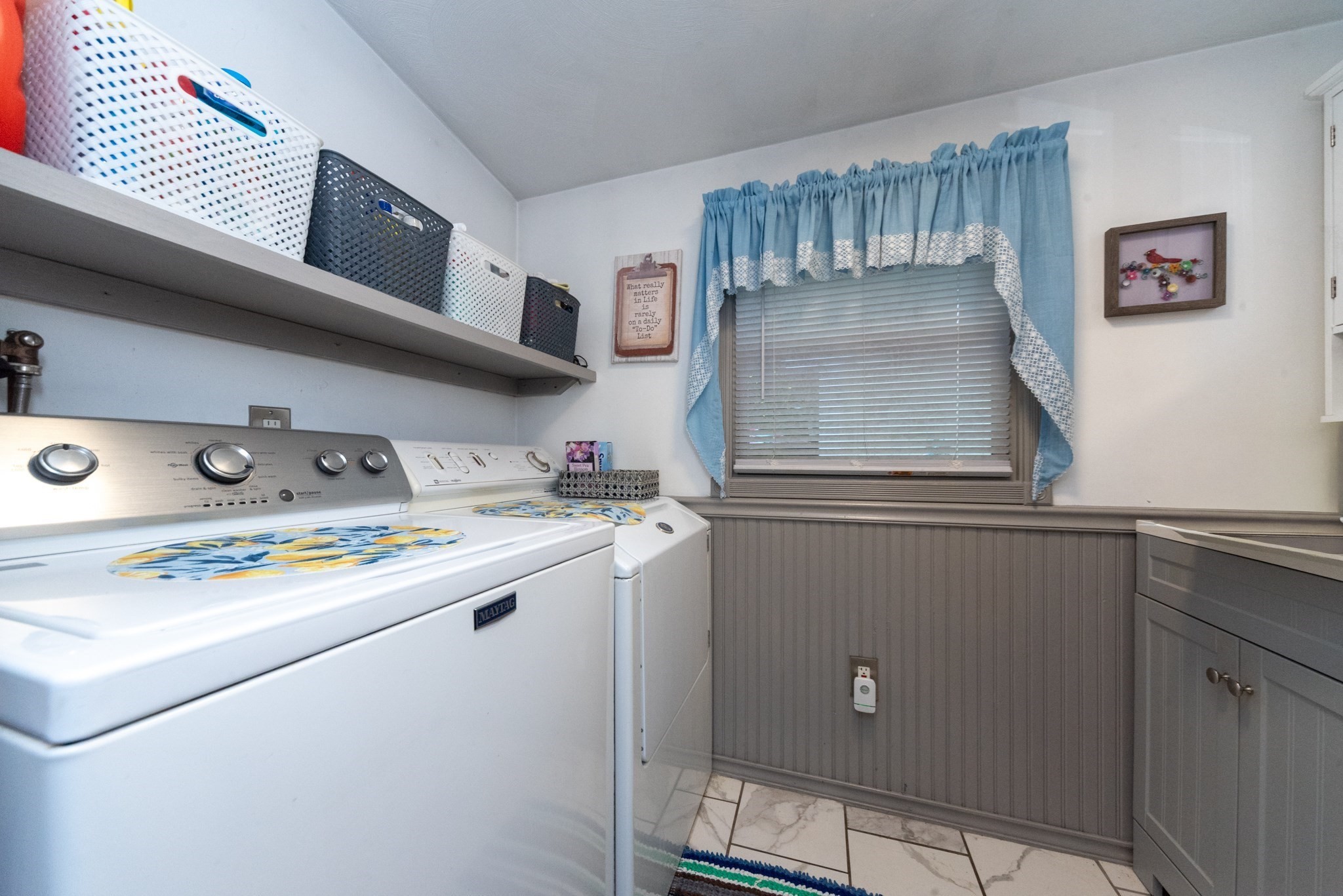 71 School St Property Photo 20