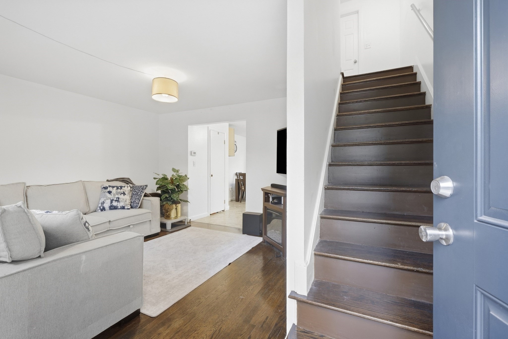 91 Durham Road # 91 Property Photo 3