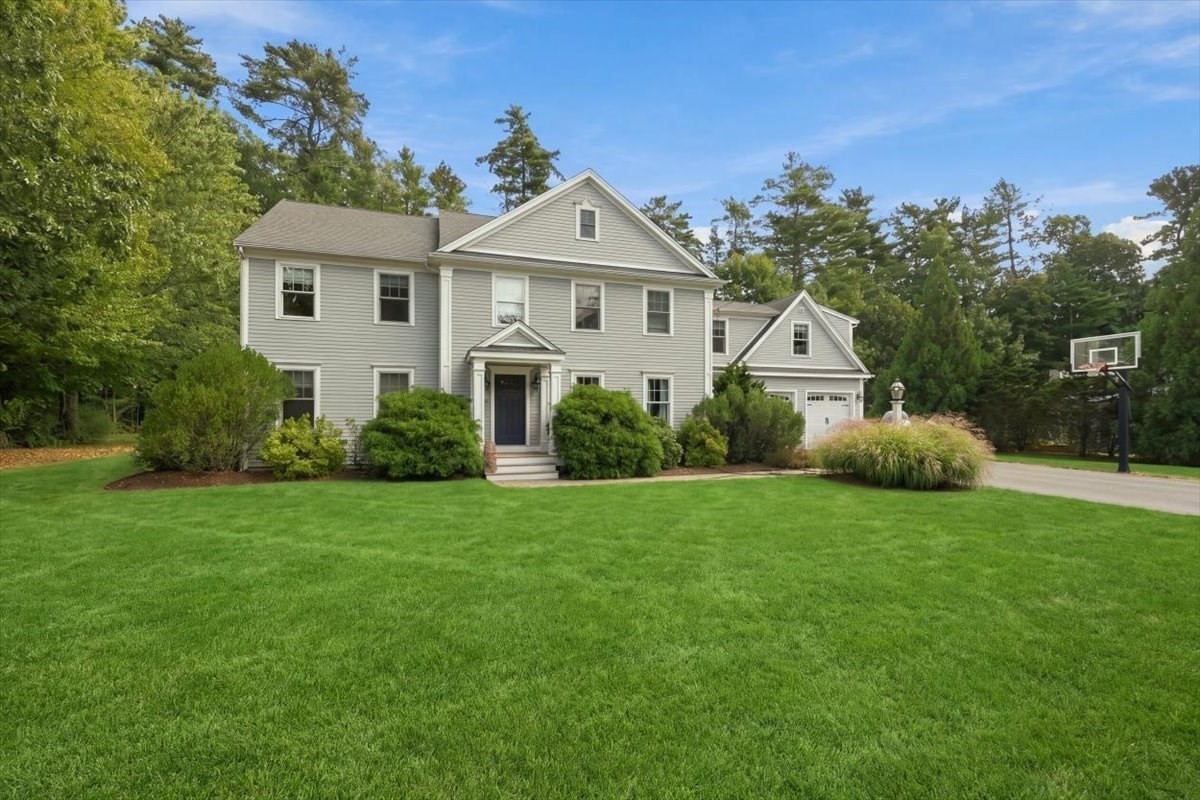 24 Whitcomb Avenue Property Photo 1