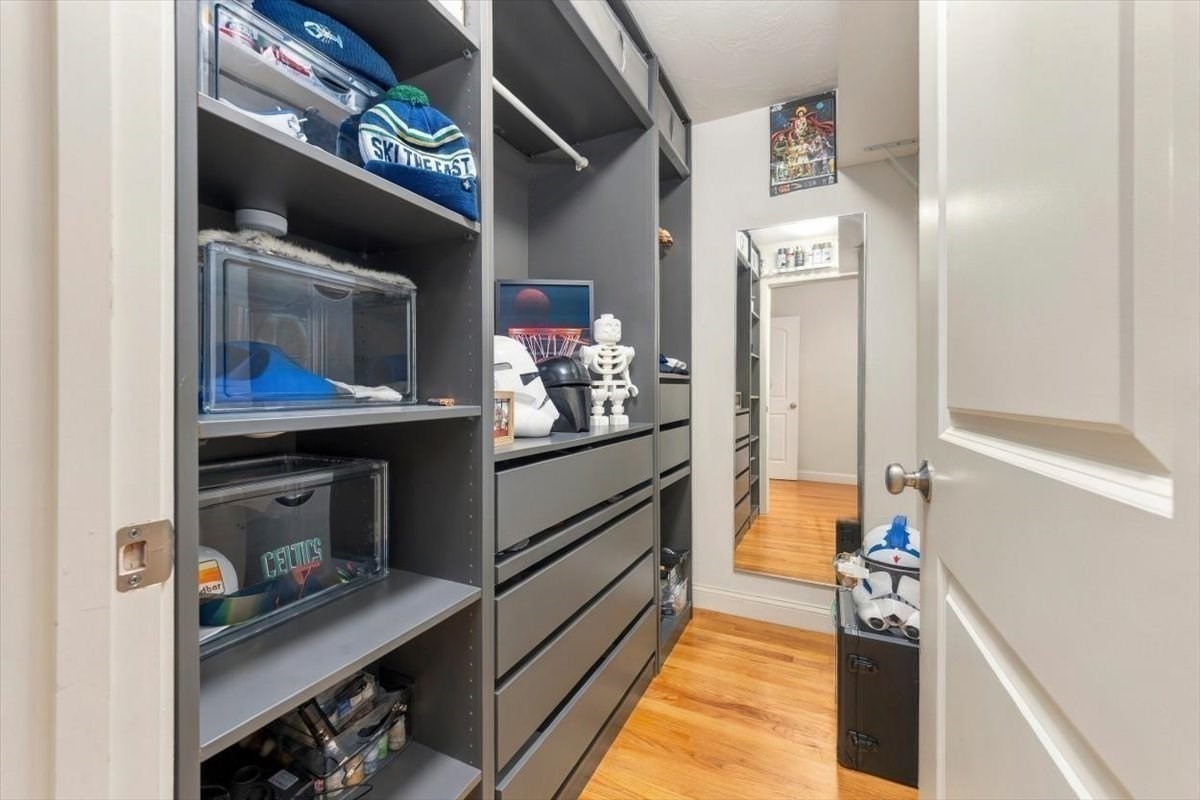 24 Whitcomb Avenue Property Photo 17