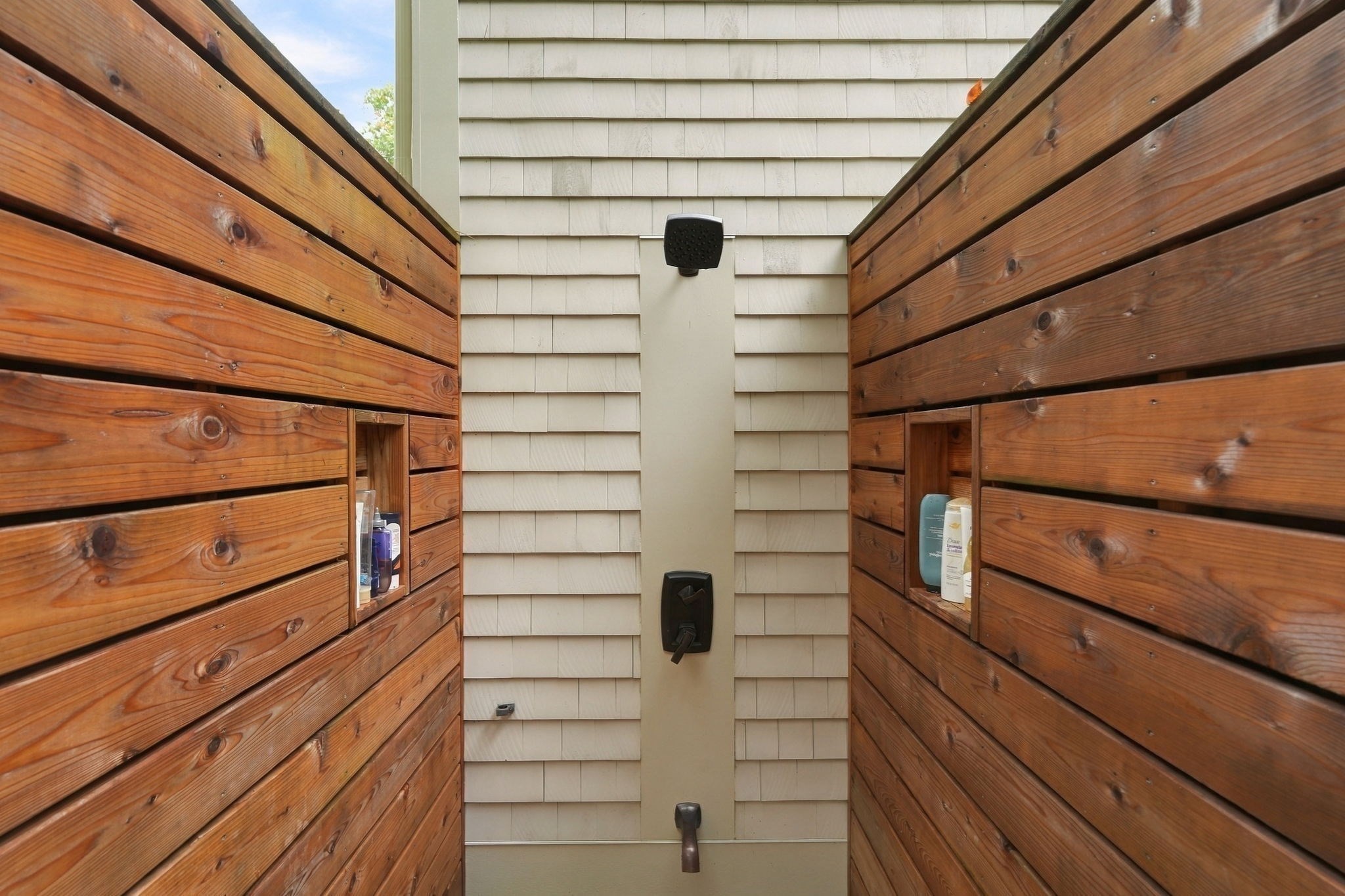 615 Franklin St Property Photo 36