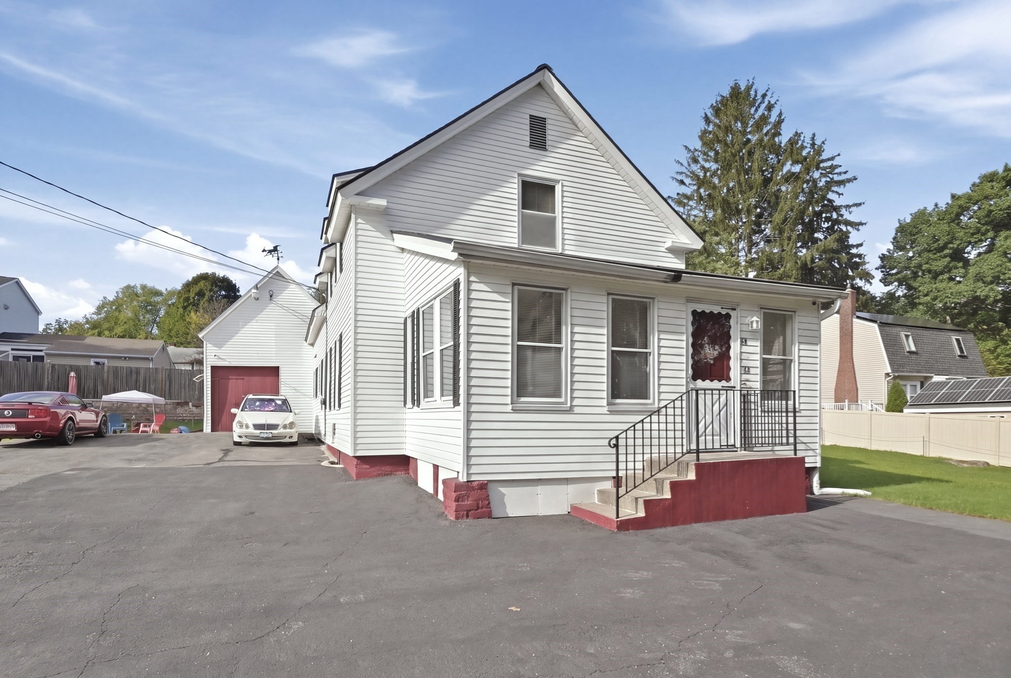 86 Lawton Avenue Property Photo 1