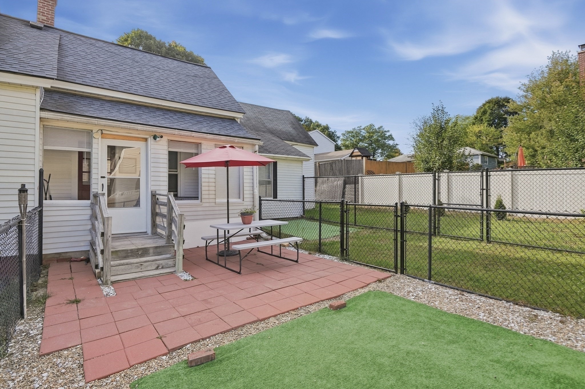 86 Lawton Avenue Property Photo 27