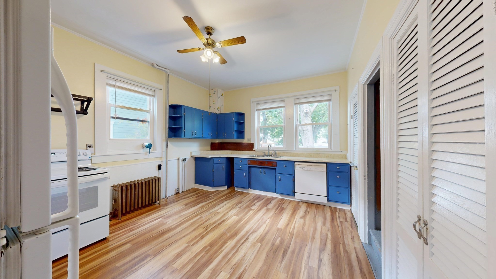 92 Dudley St Property Photo 19
