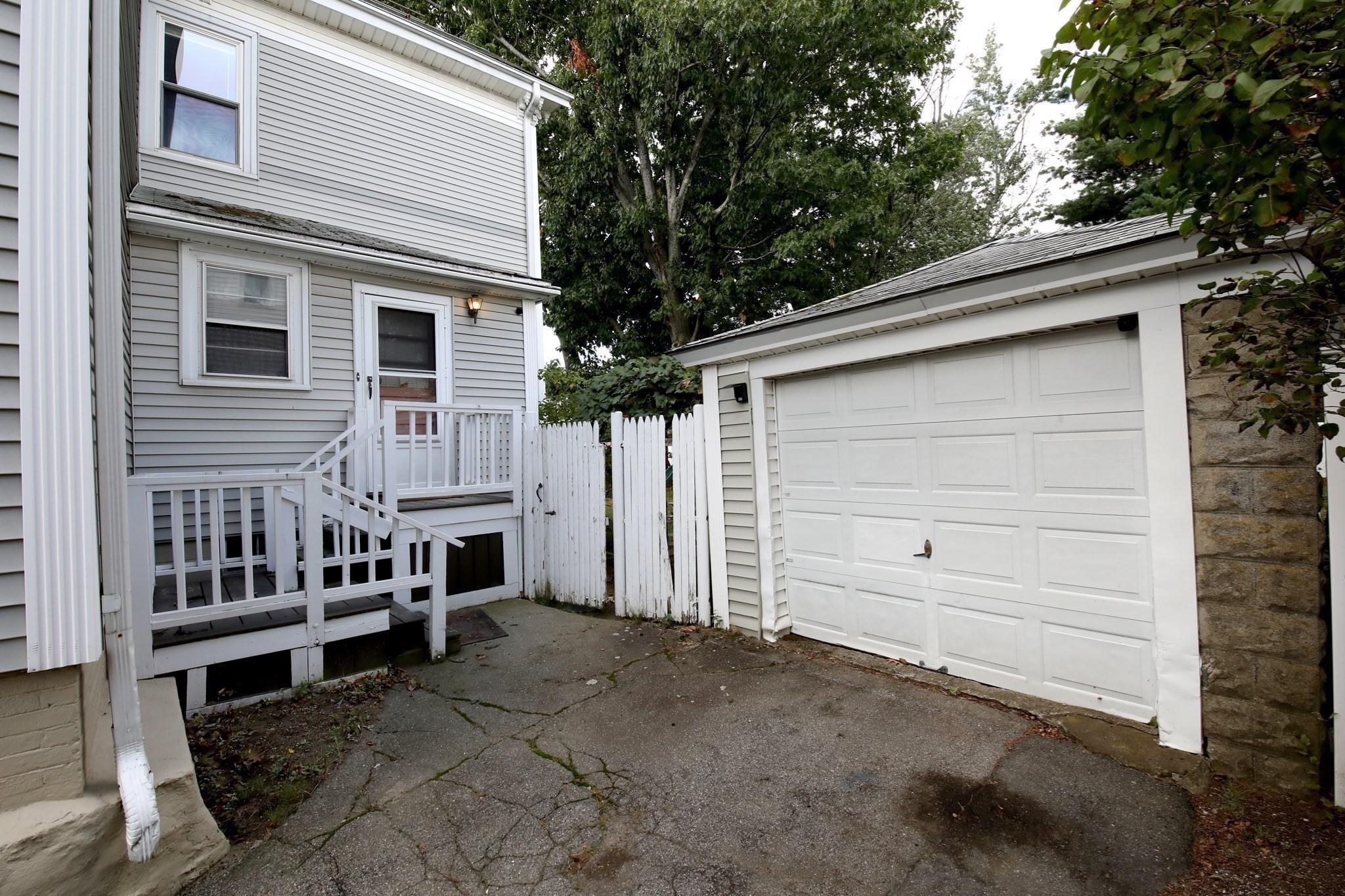 92 Dudley St Property Photo 39