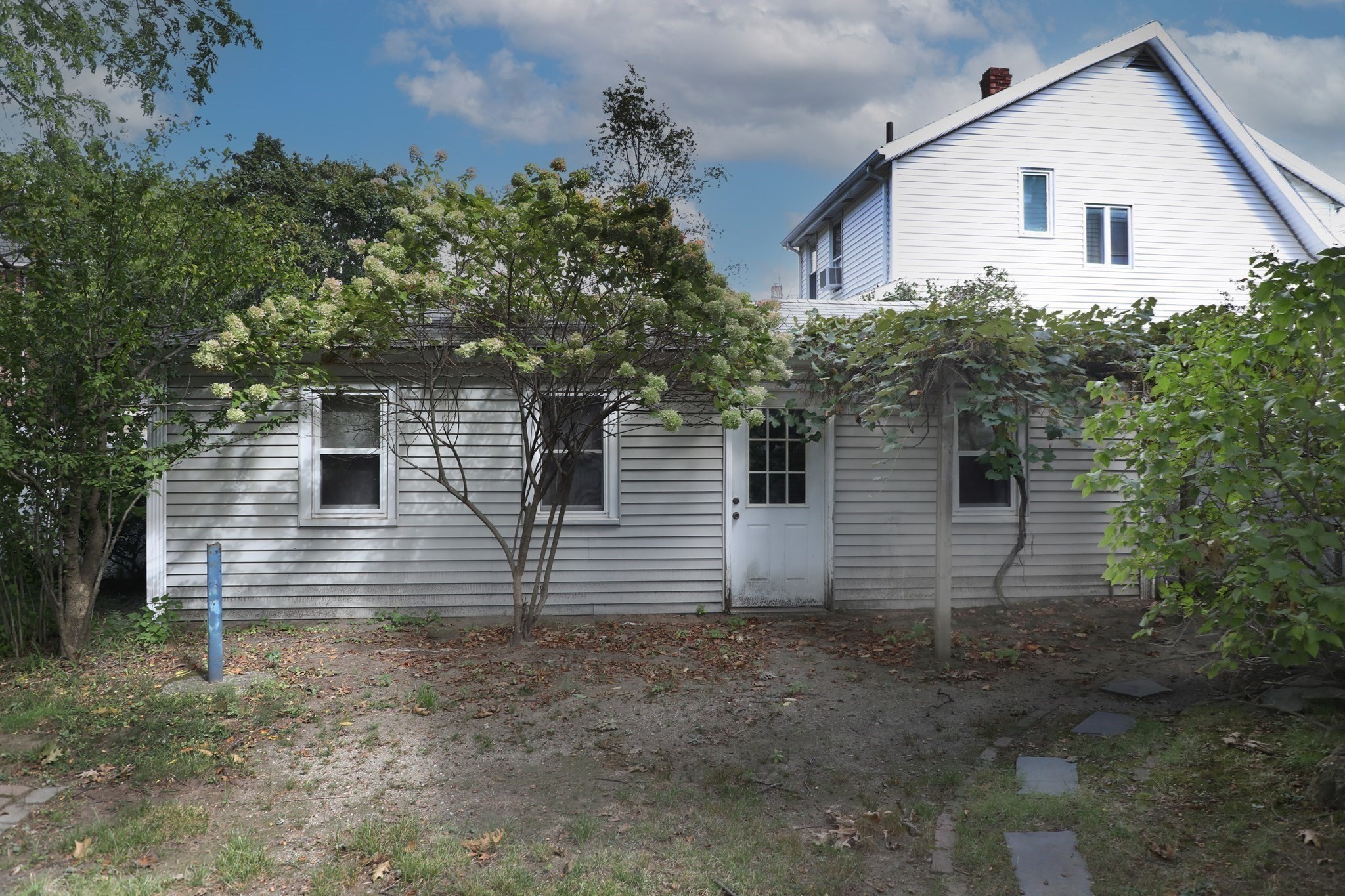 92 Dudley St Property Photo 40