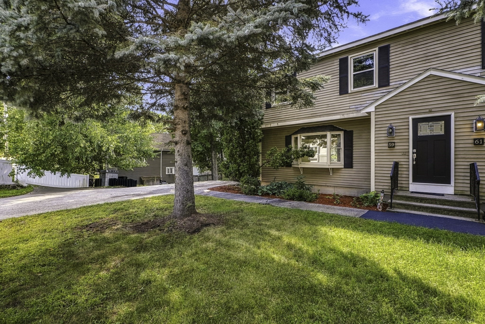59 N Quinsigamond Ave # 59 Property Photo 2