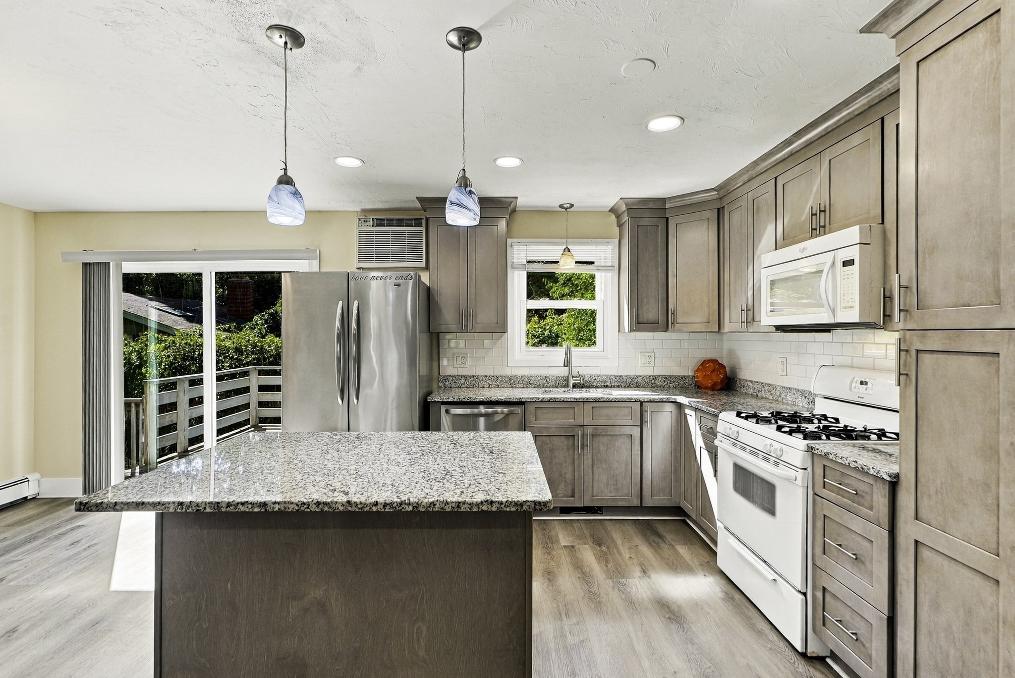59 N Quinsigamond Ave # 59 Property Photo 7