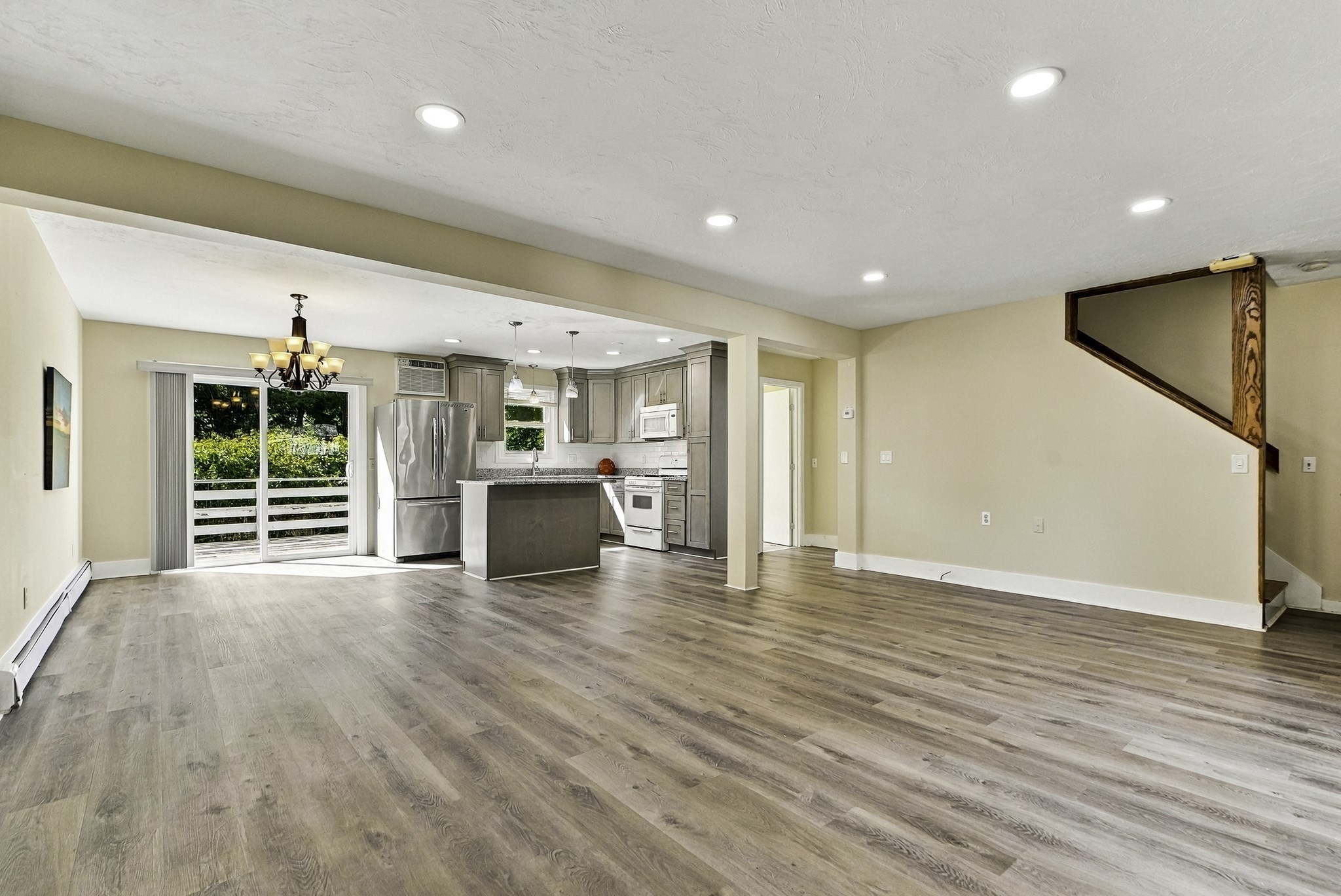59 N Quinsigamond Ave # 59 Property Photo 17