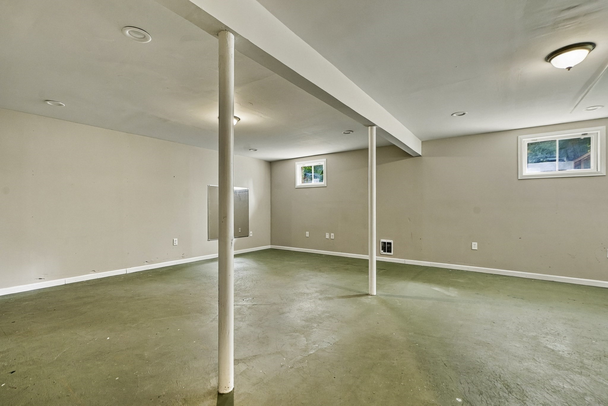 59 N Quinsigamond Ave # 59 Property Photo 26