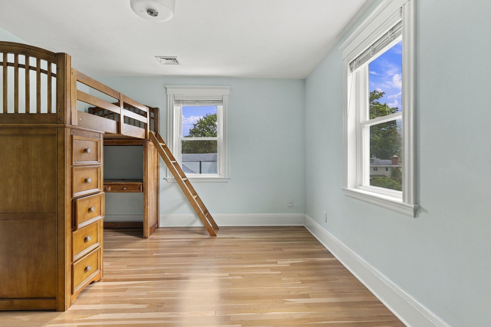 814 Lynnfield Street Property Photo 21