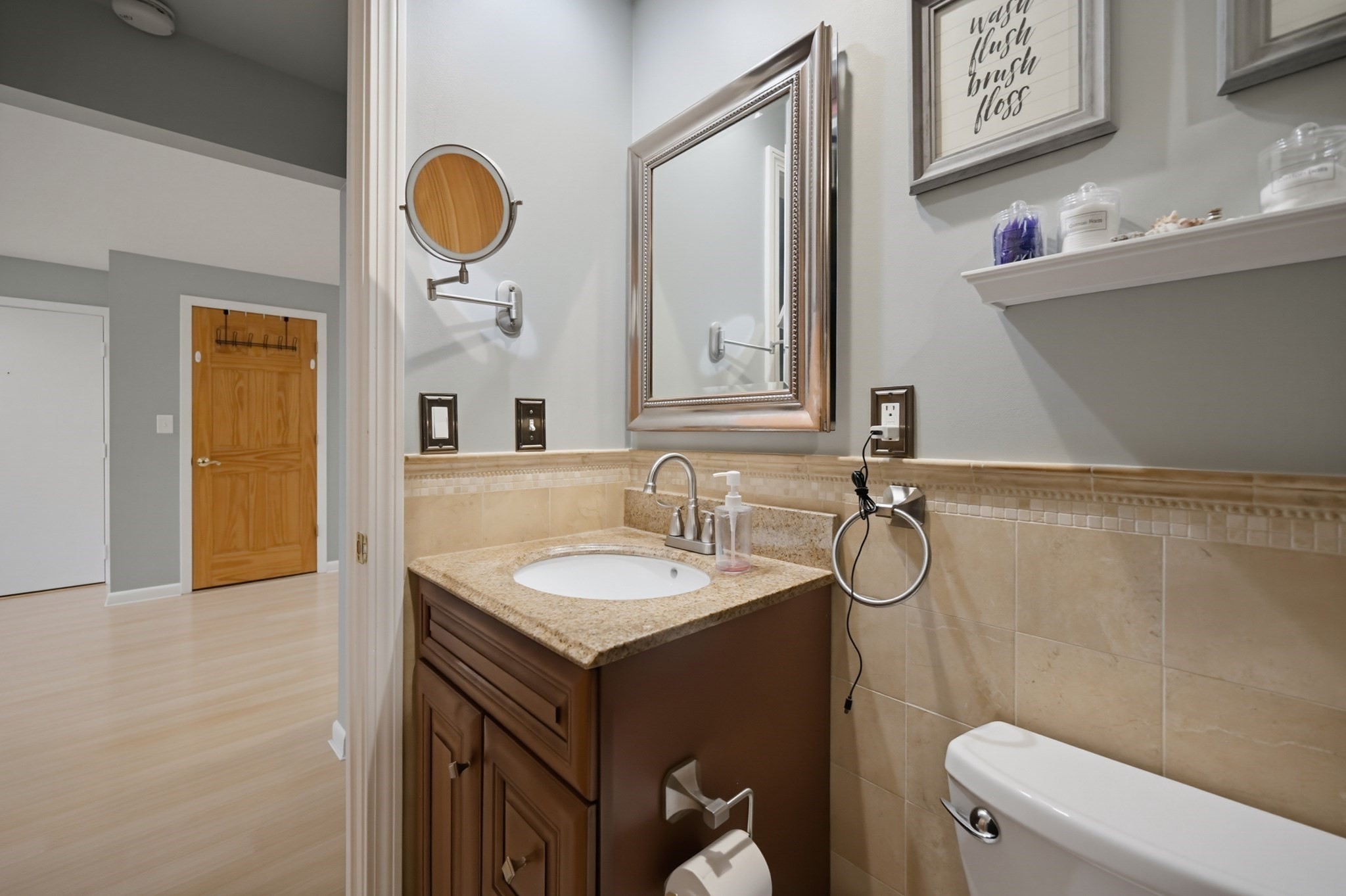 5455 N Main St # 6f Property Photo 13