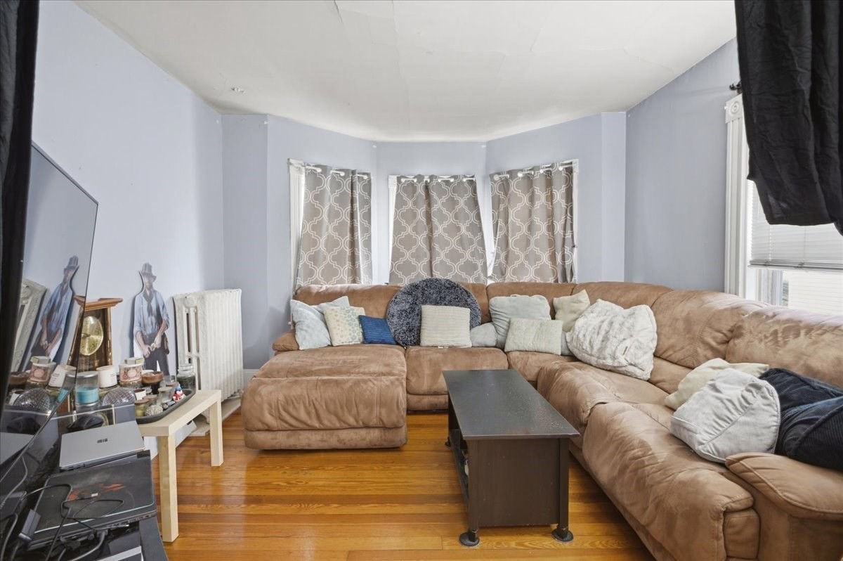 40-40 1/2 Savin Avenue Property Photo 5