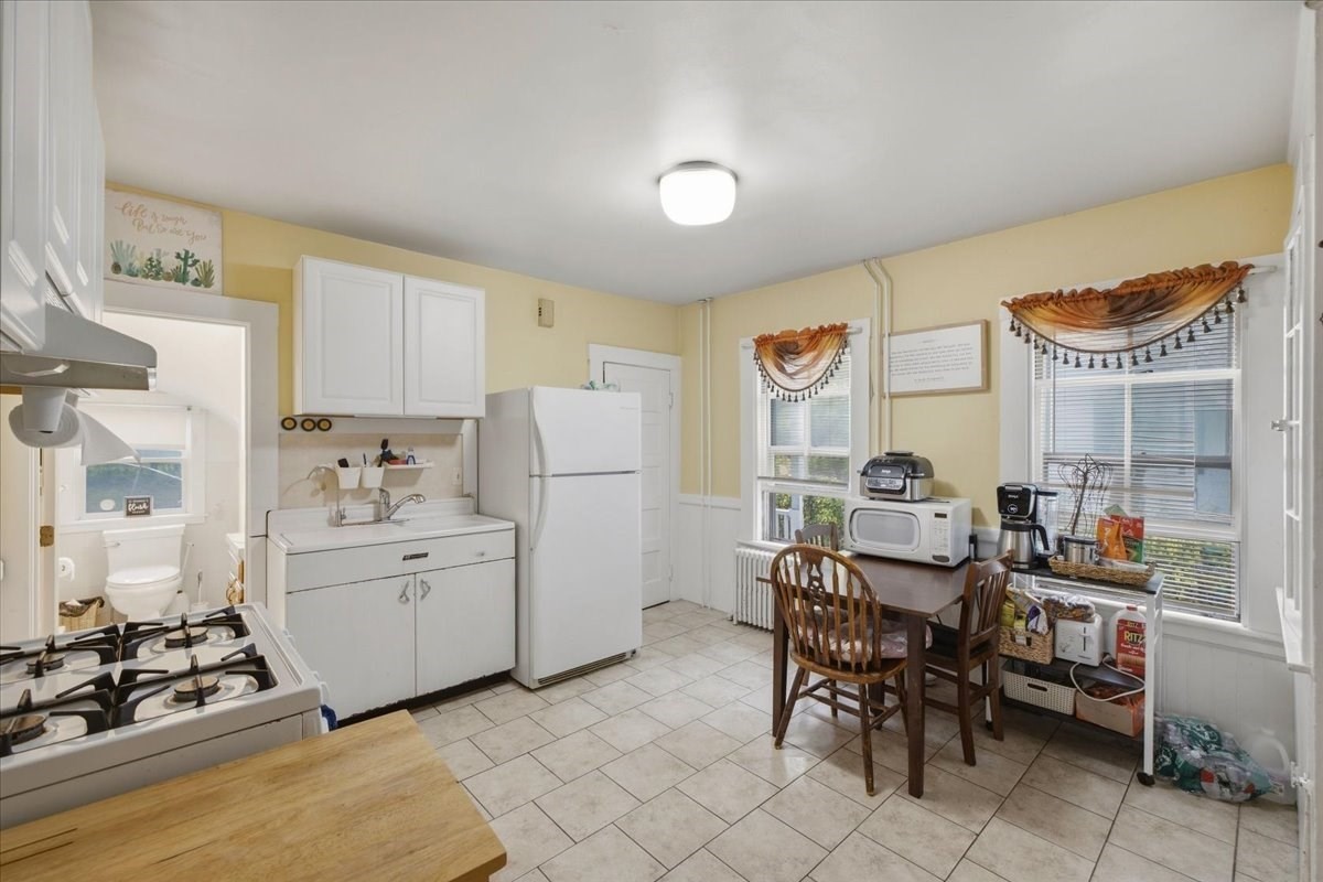 40-40 1/2 Savin Avenue Property Photo 6