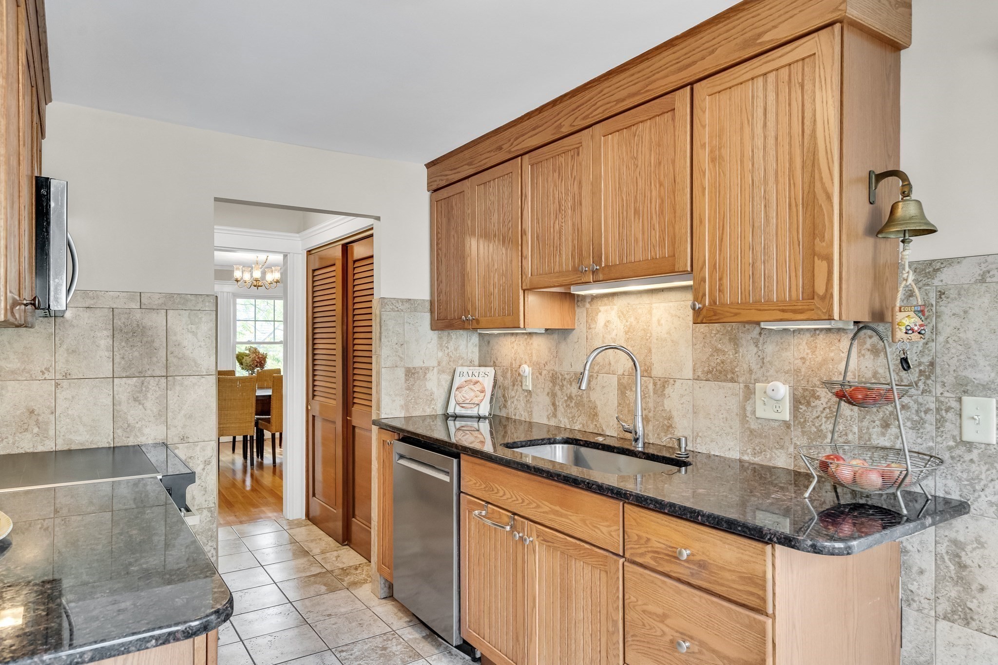 30 Oakley Rd # 2 Property Photo 11