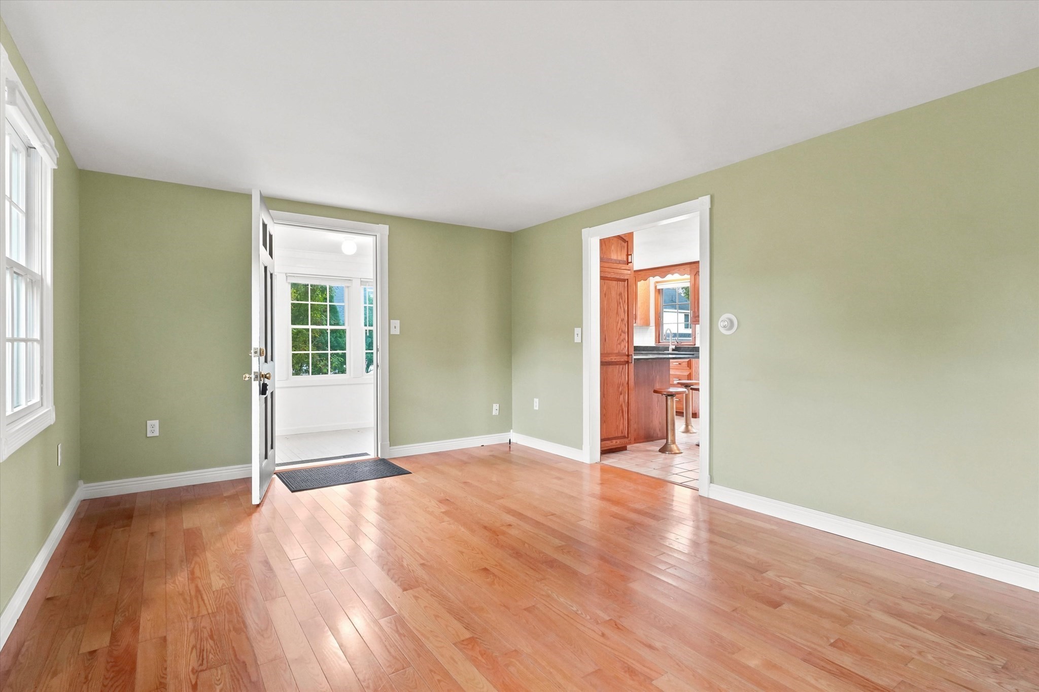 3 Norman Ave Property Photo 5
