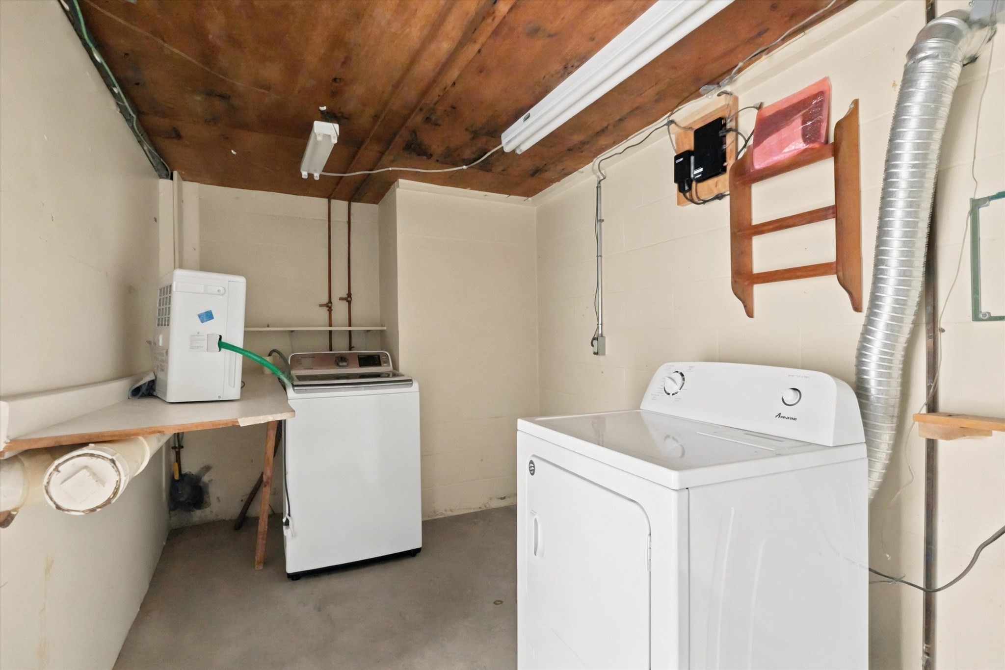 3 Norman Ave Property Photo 29