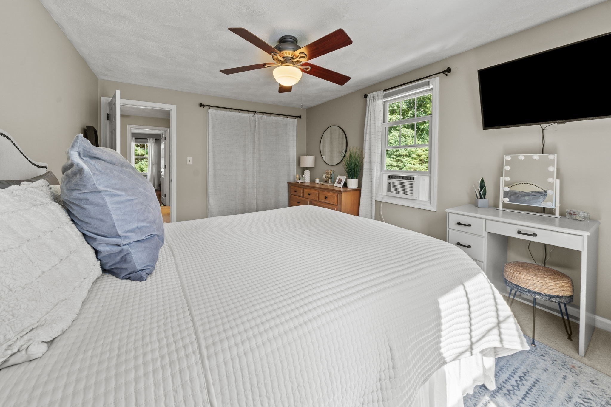26 Elizabeth Street Property Photo 22