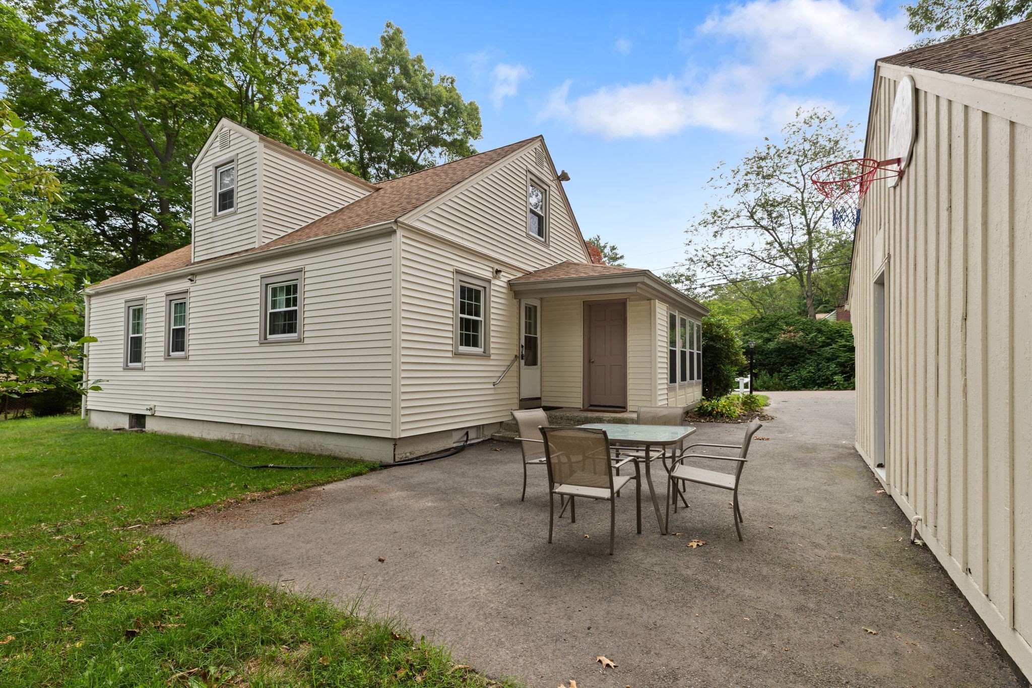 105 Patterson St Property Photo 22