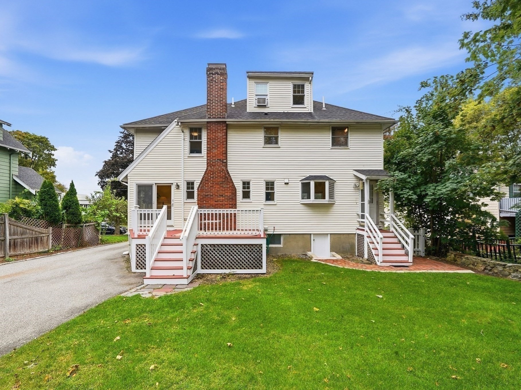 79 Claflin St Property Photo 2