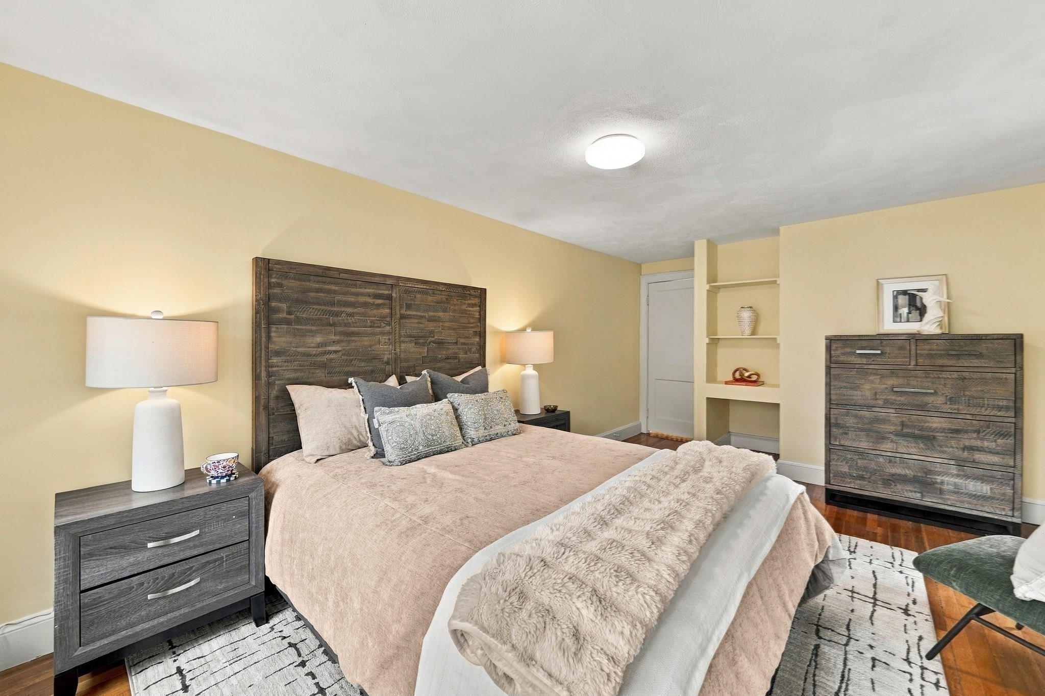 79 Claflin St Property Photo 26