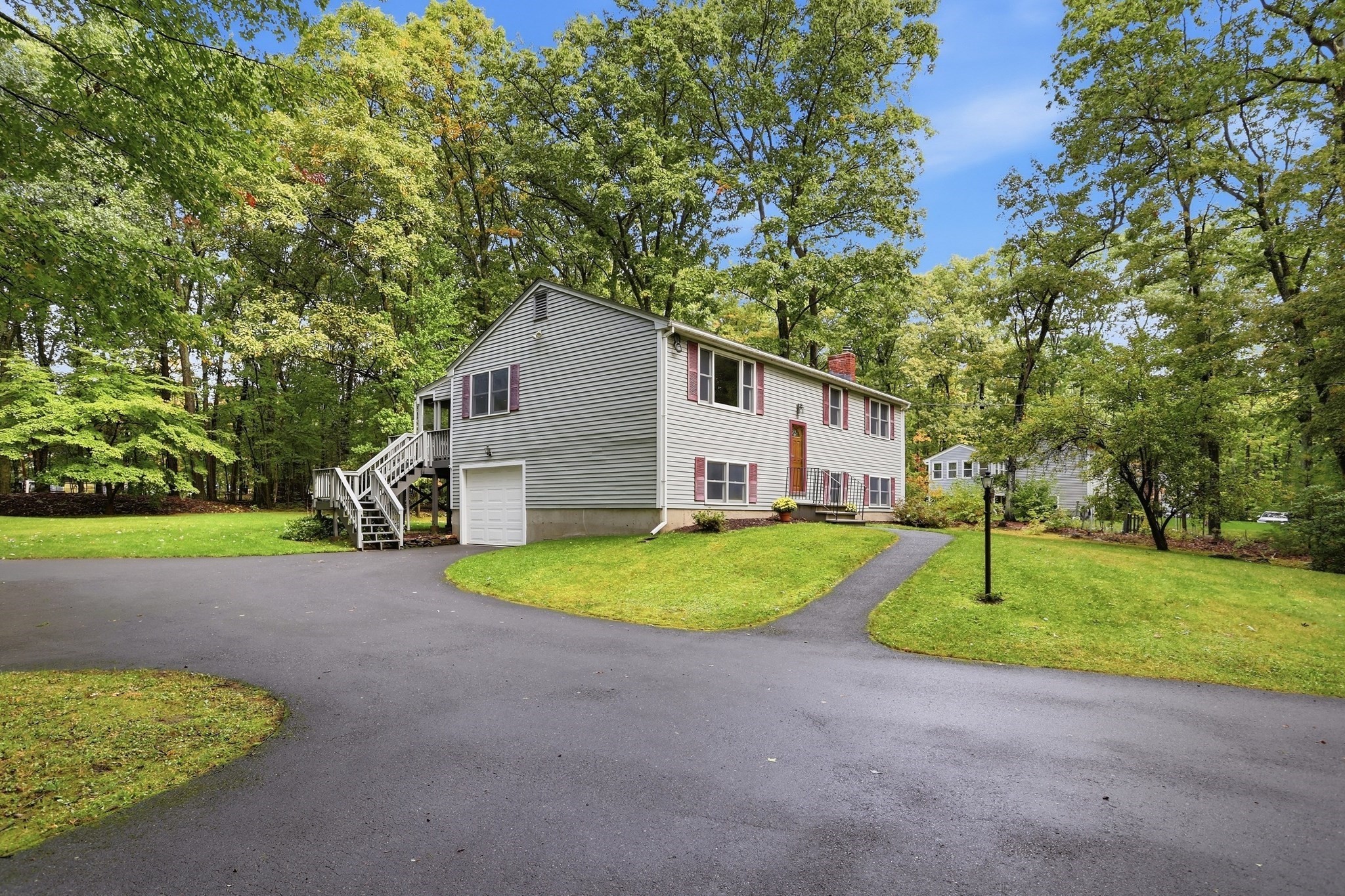 10 Beaver Brook Road Property Photo 3