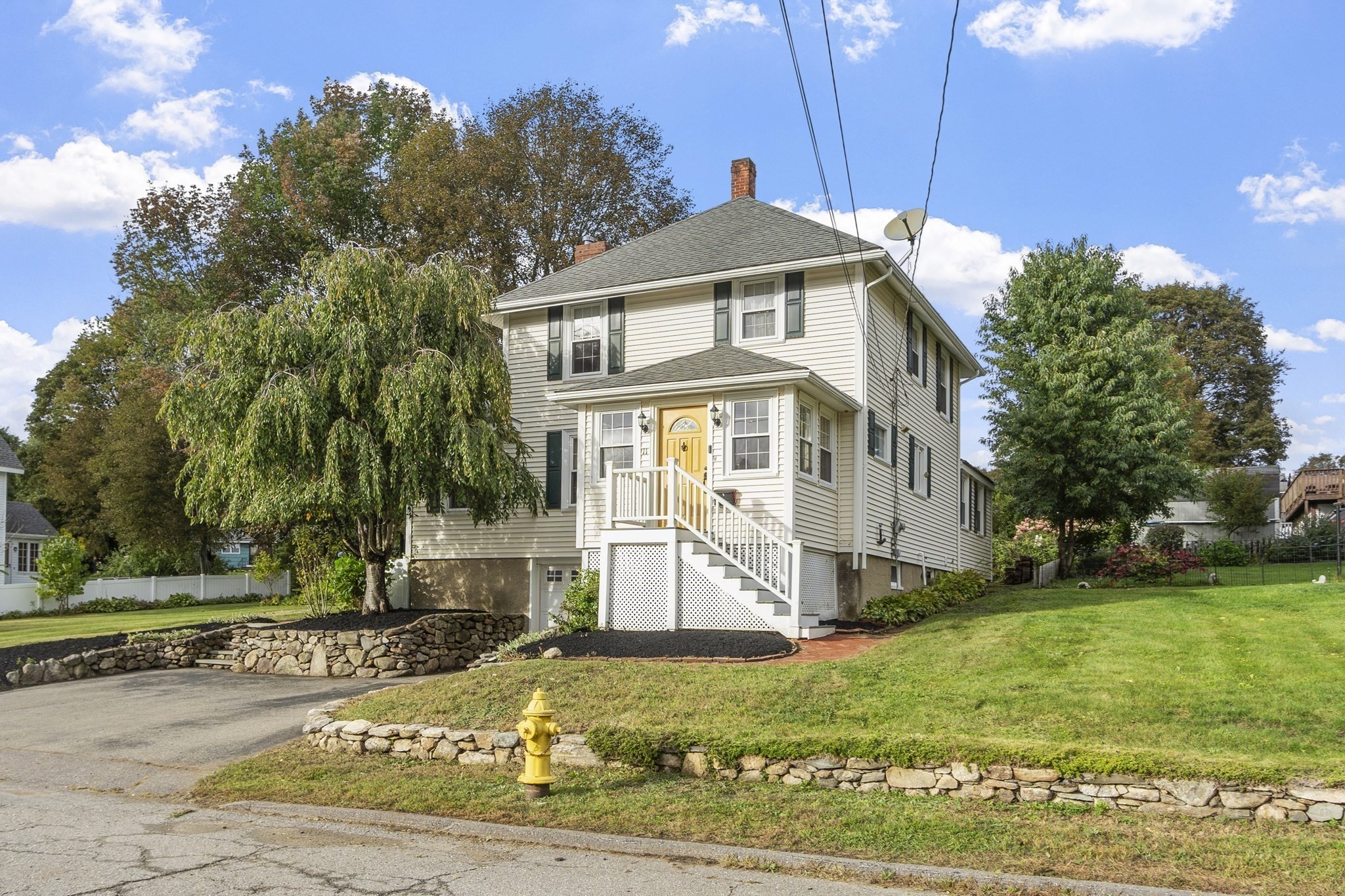 11 Mayfield Road Property Photo 1