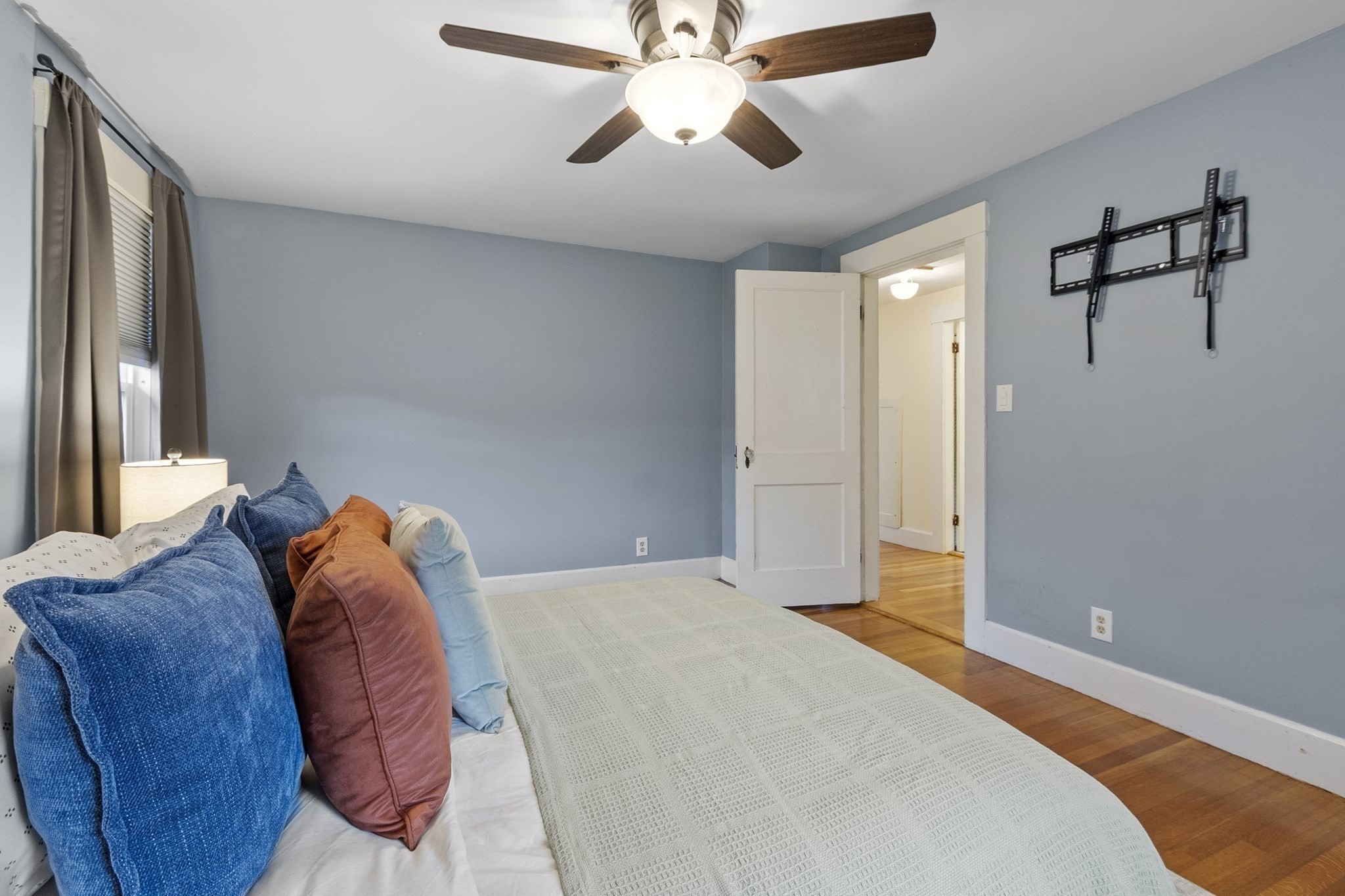 11 Mayfield Road Property Photo 28
