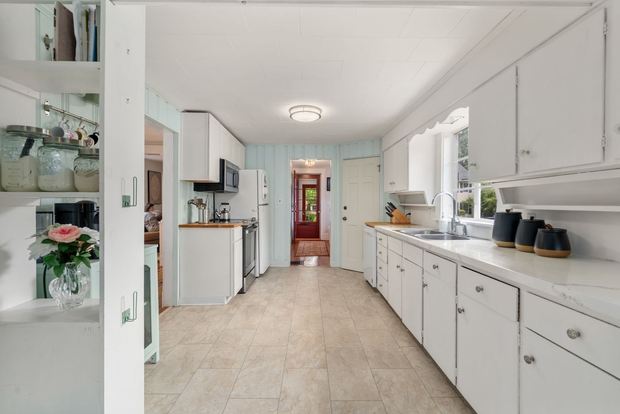 19 New Hampshire Avenue Property Photo 11