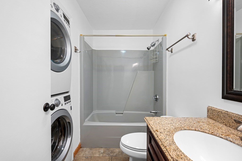 36a Gibbs St # 11 Property Photo 10