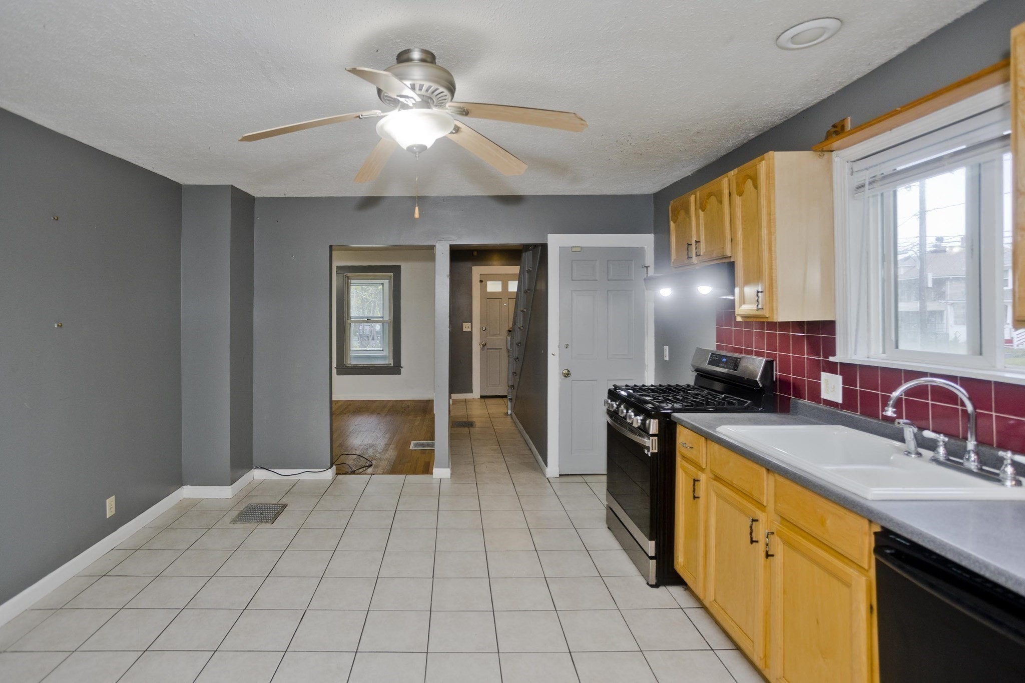 1439 Worcester St Property Photo 5