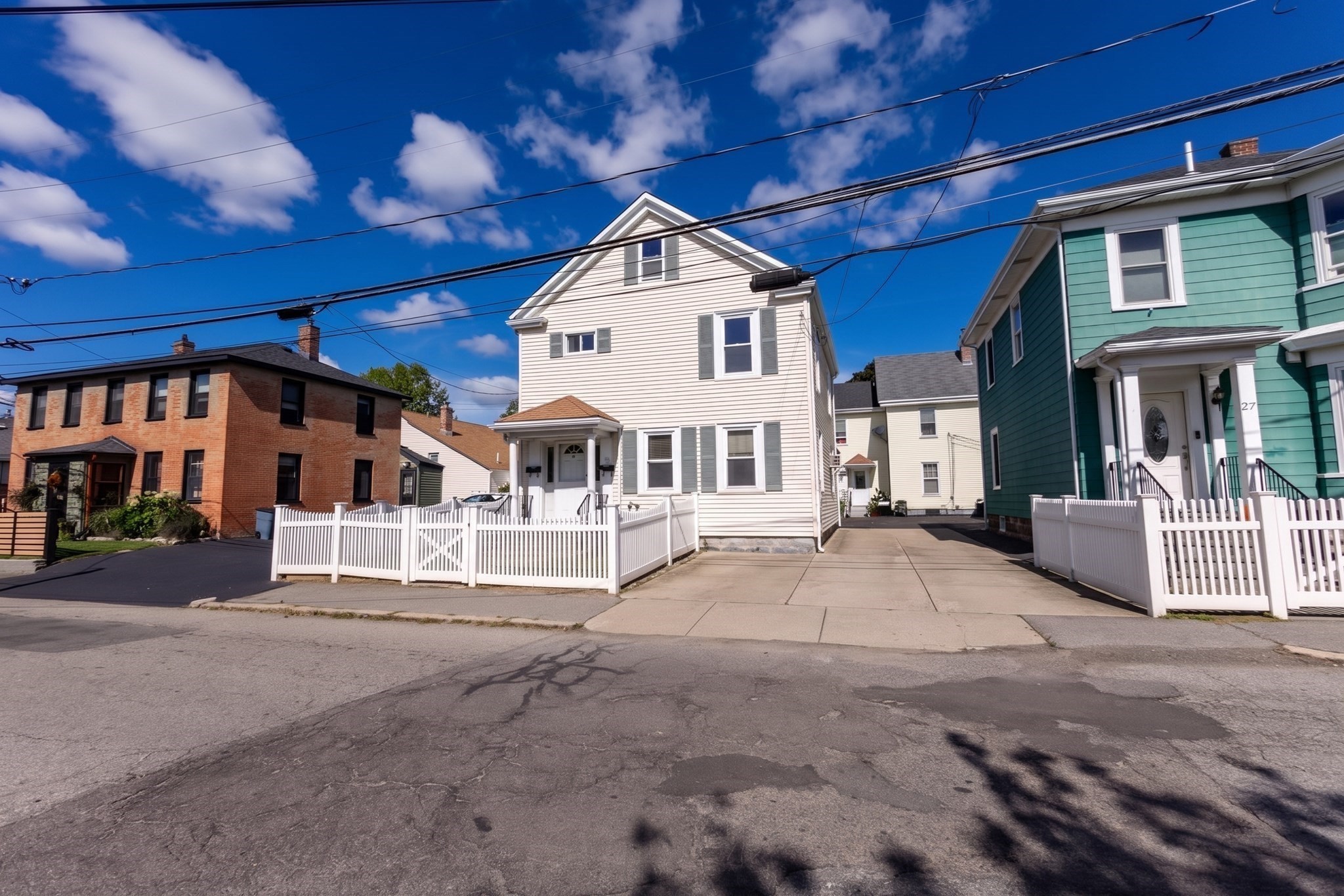 31 Central Street Property Photo 1