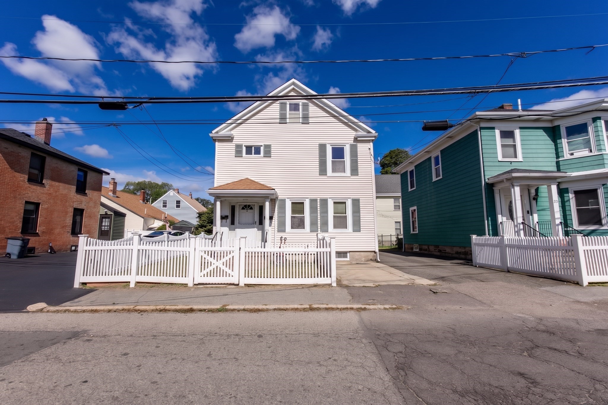31 Central Street Property Photo 4