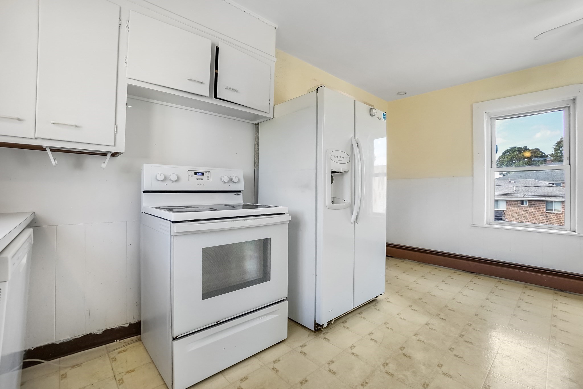 31 Central Street Property Photo 15