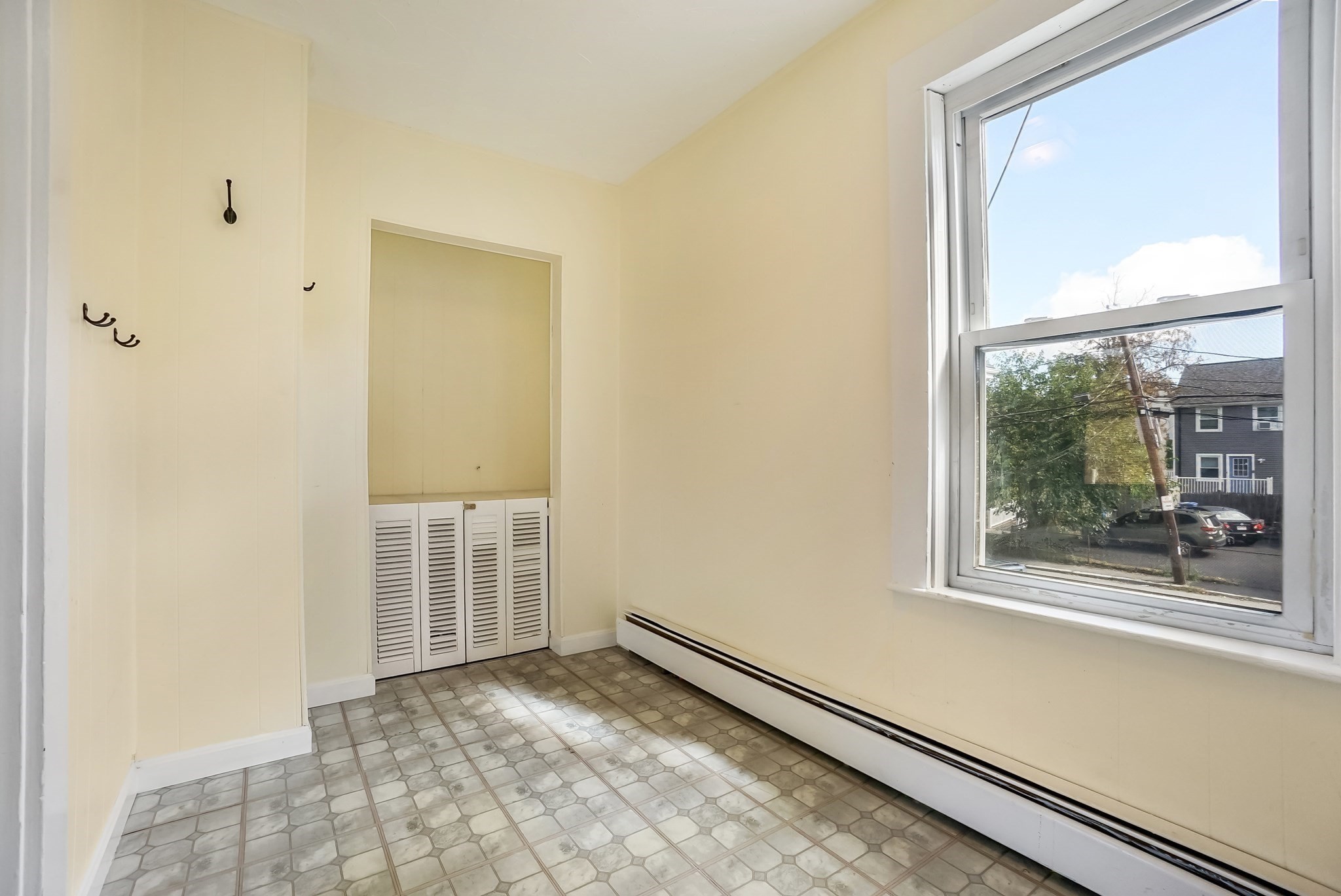 31 Central Street Property Photo 16