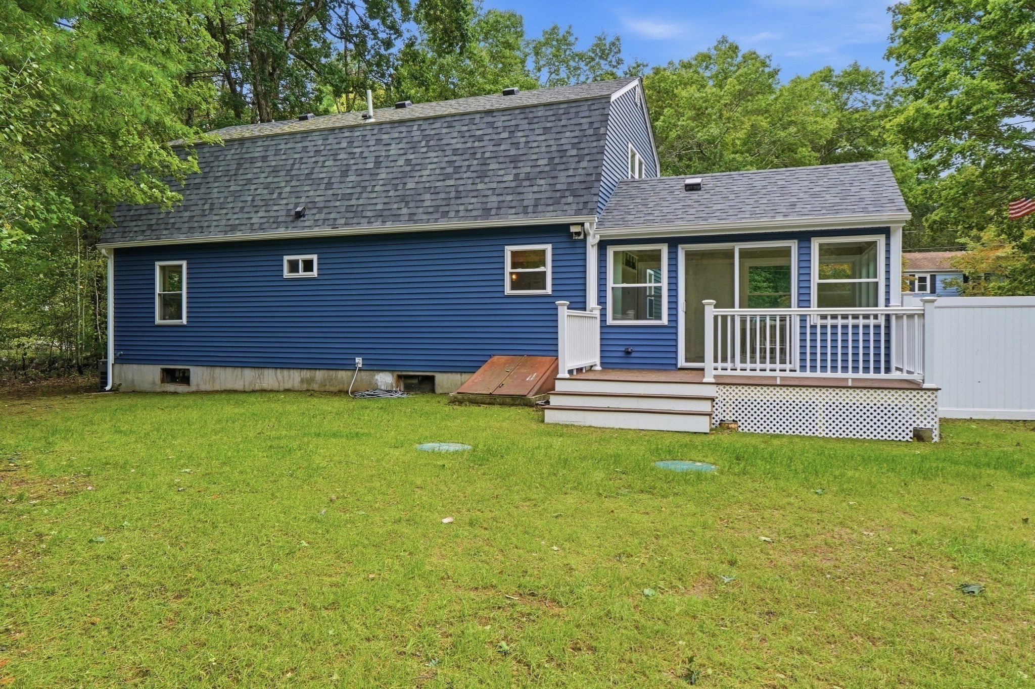 78 Old Farm Rd Property Photo 36