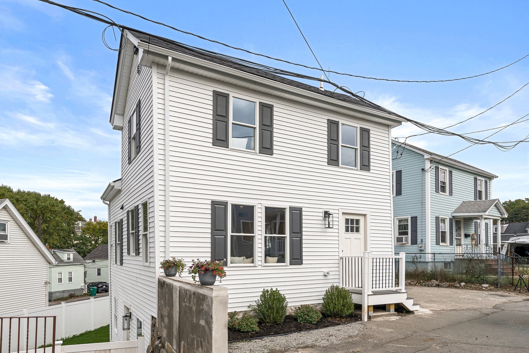 11 Hovey St Property Photo 1