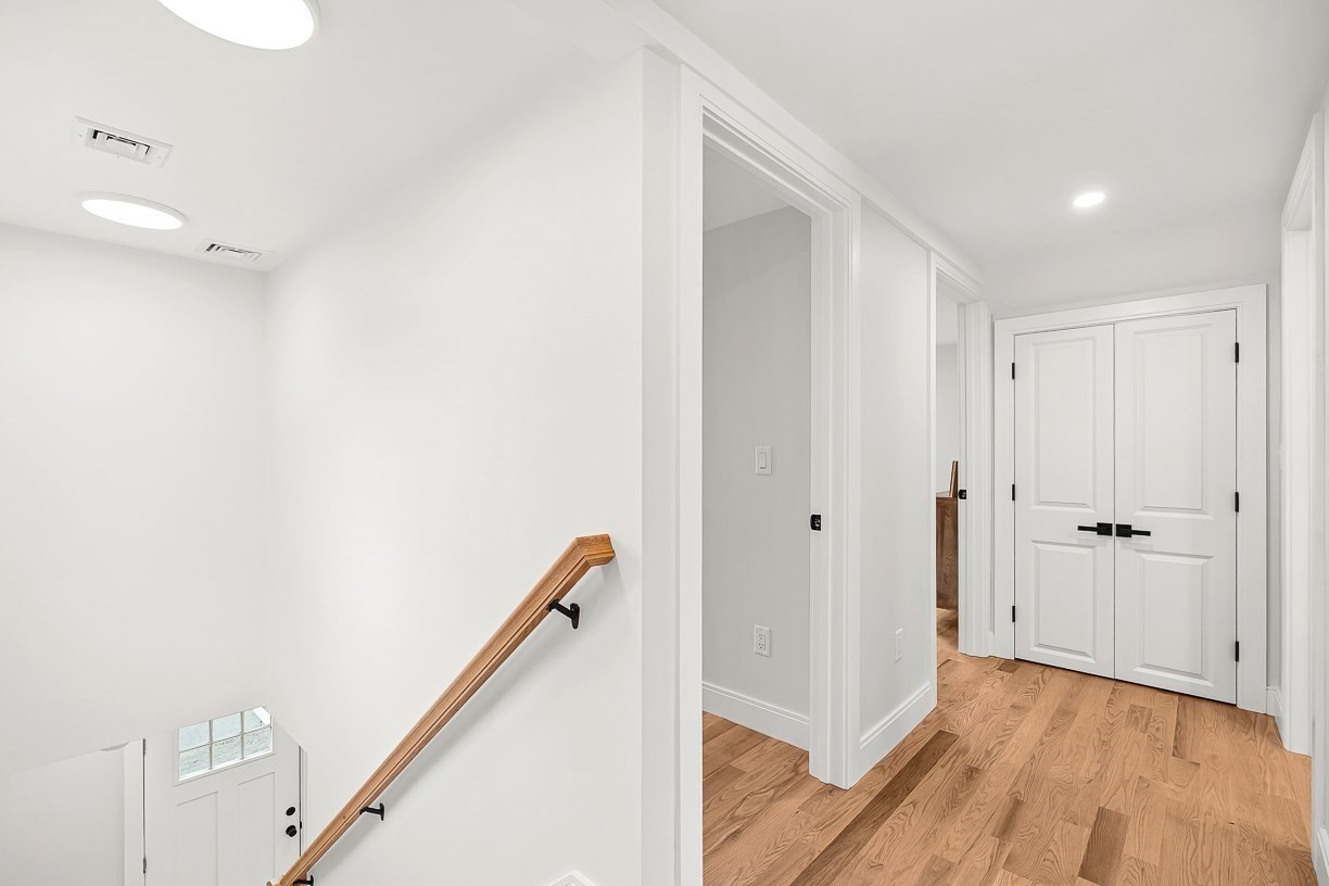 11 Hovey St Property Photo 16