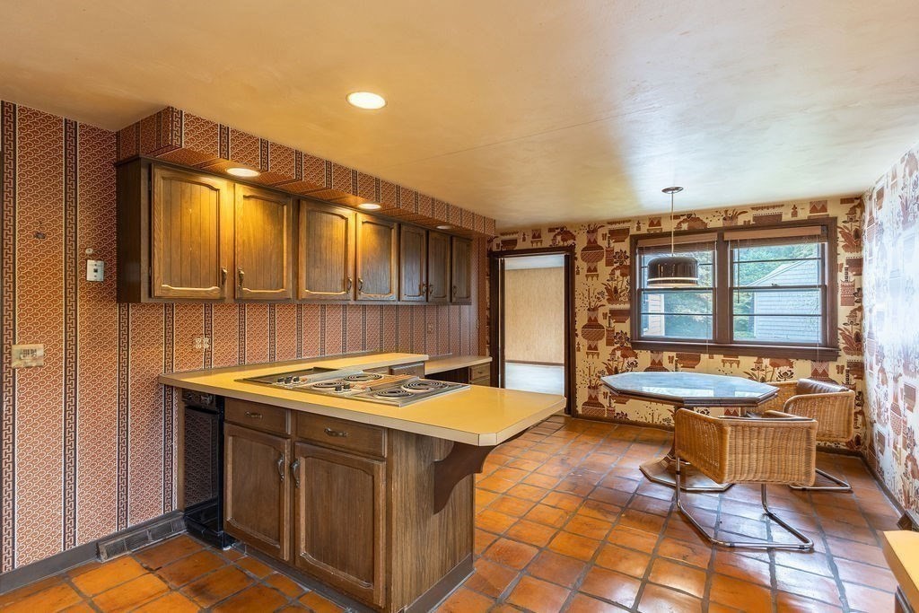 15 Casey Property Photo 12