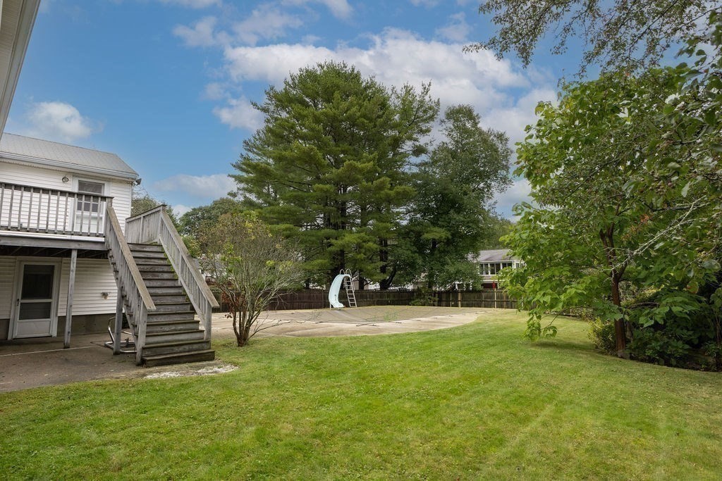 15 Casey Property Photo 39
