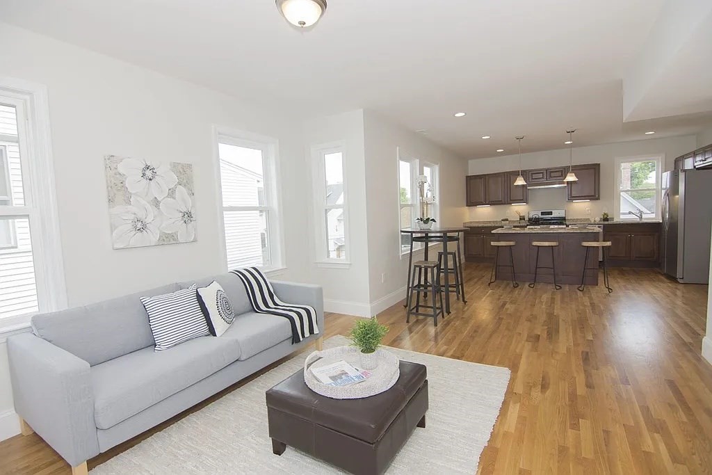 79 Thurston St # 2 Property Photo 2