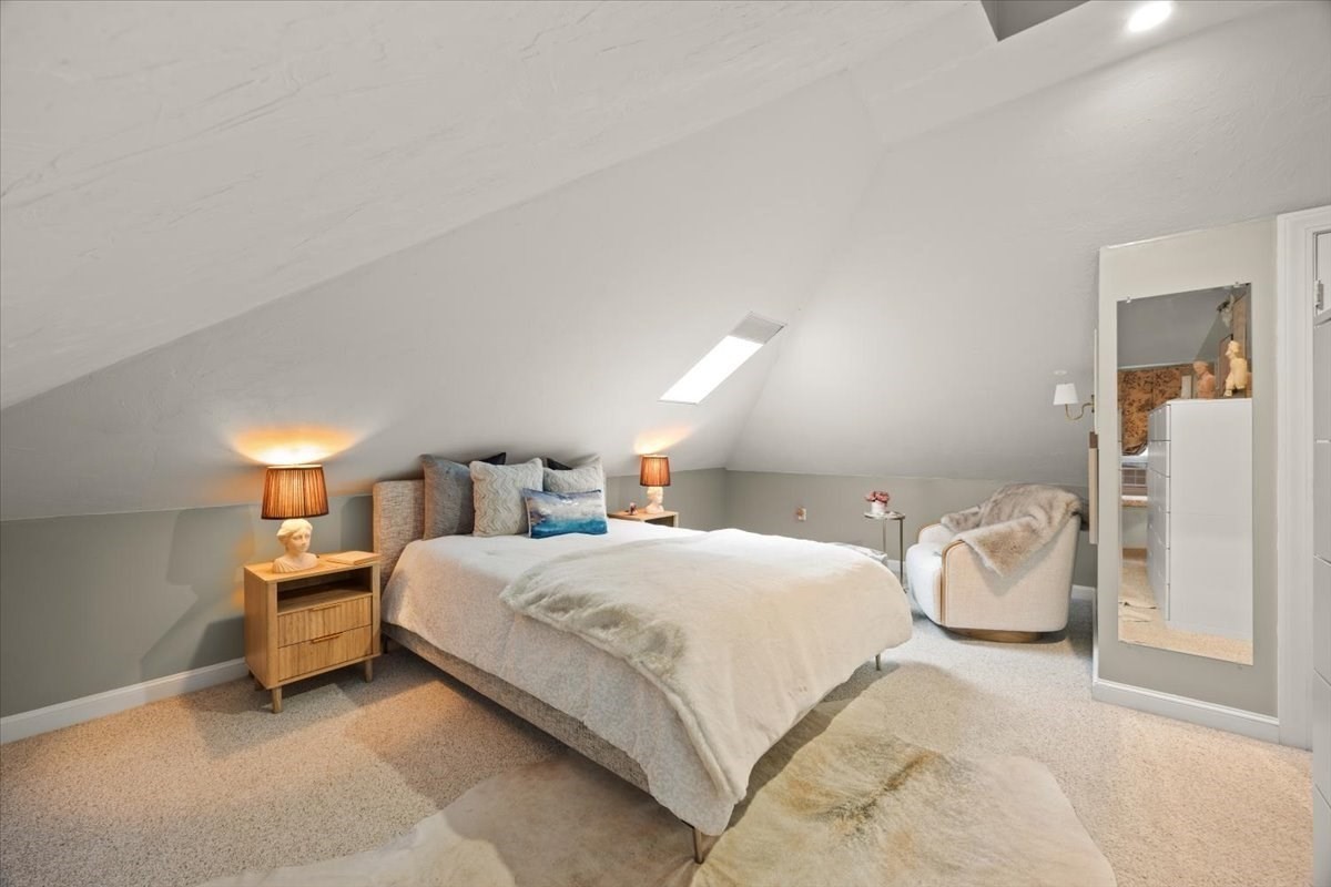 24 Union St # D Property Photo 22