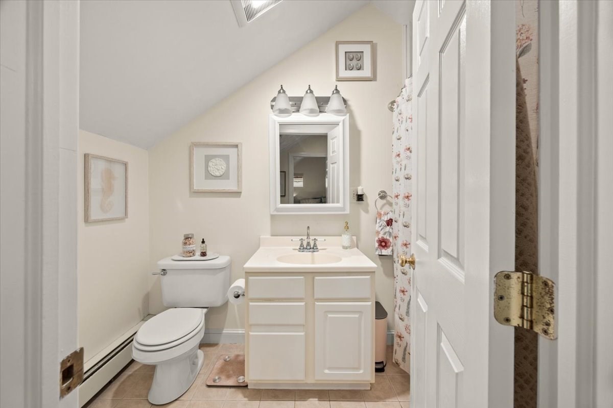 24 Union St # D Property Photo 28