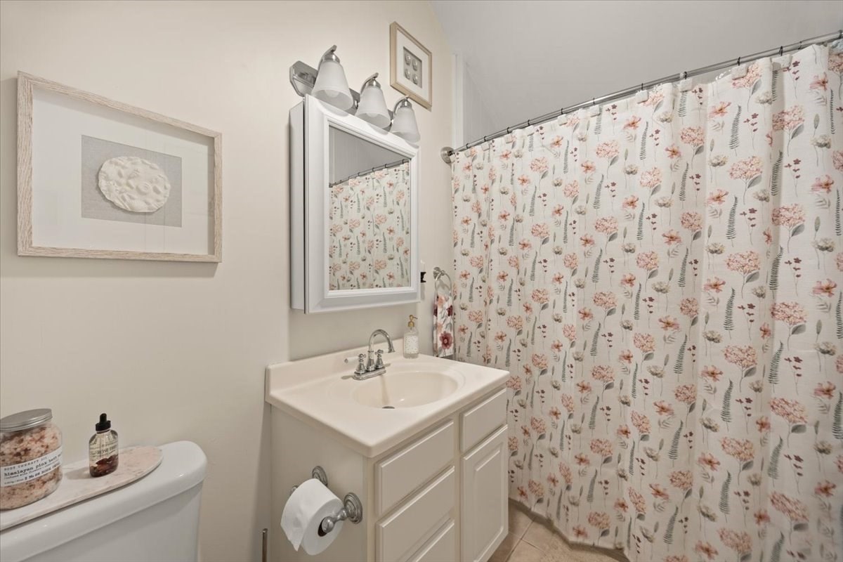24 Union St # D Property Photo 29
