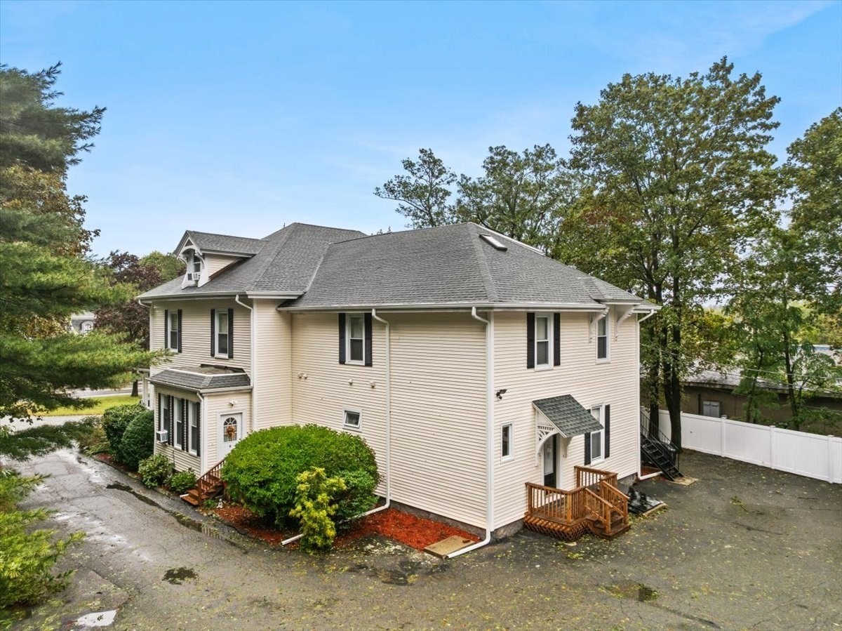 24 Union St # D Property Photo 33