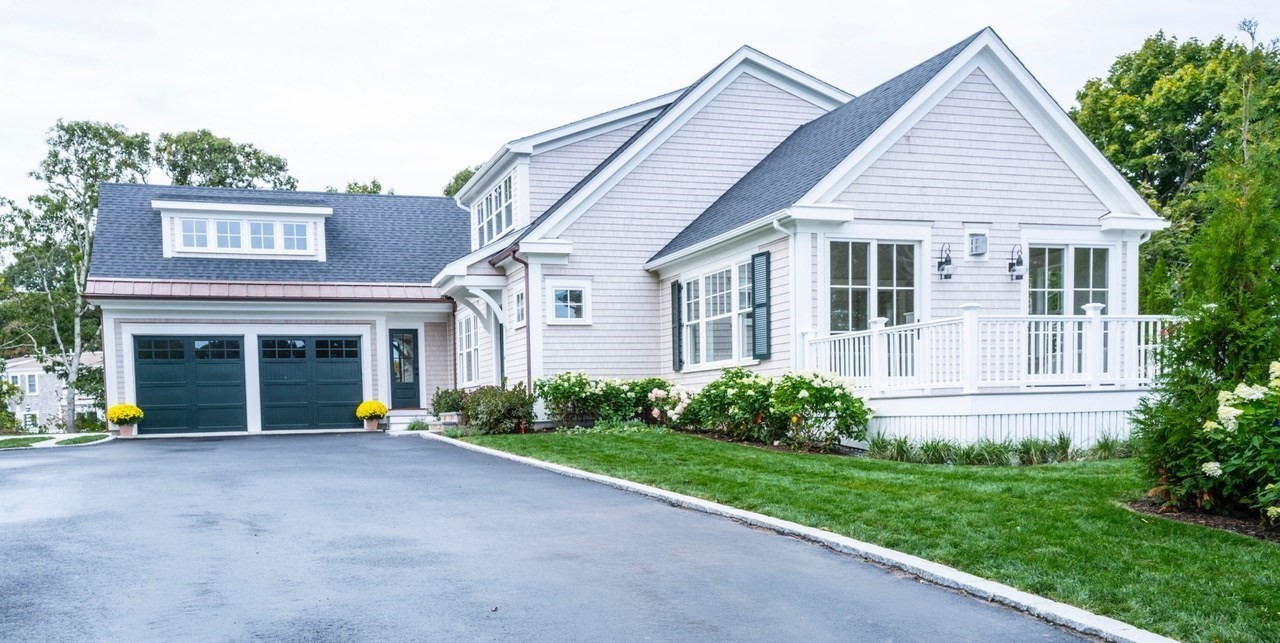 35 Crows Pond Rd Property Photo 1