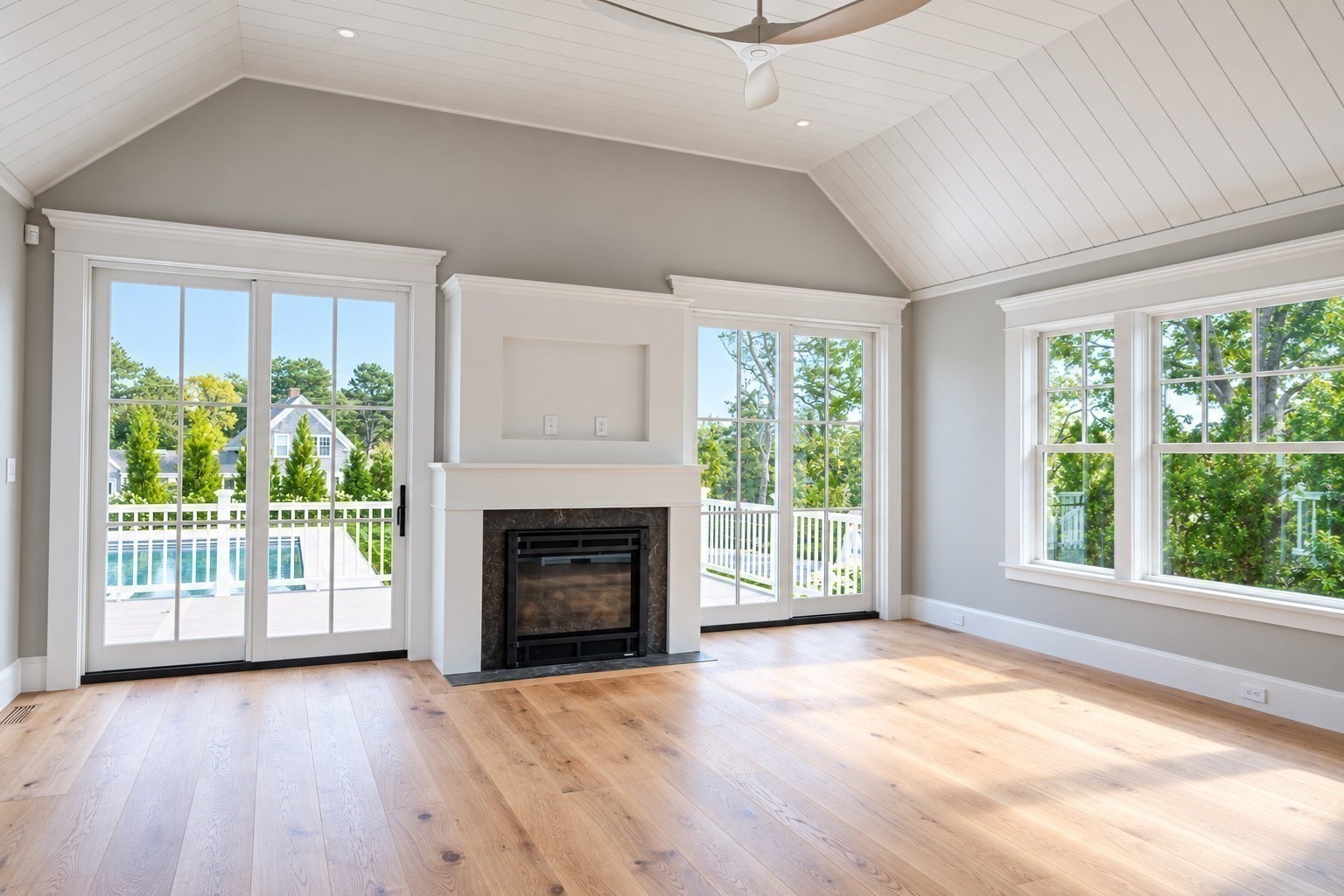 35 Crows Pond Rd Property Photo 10